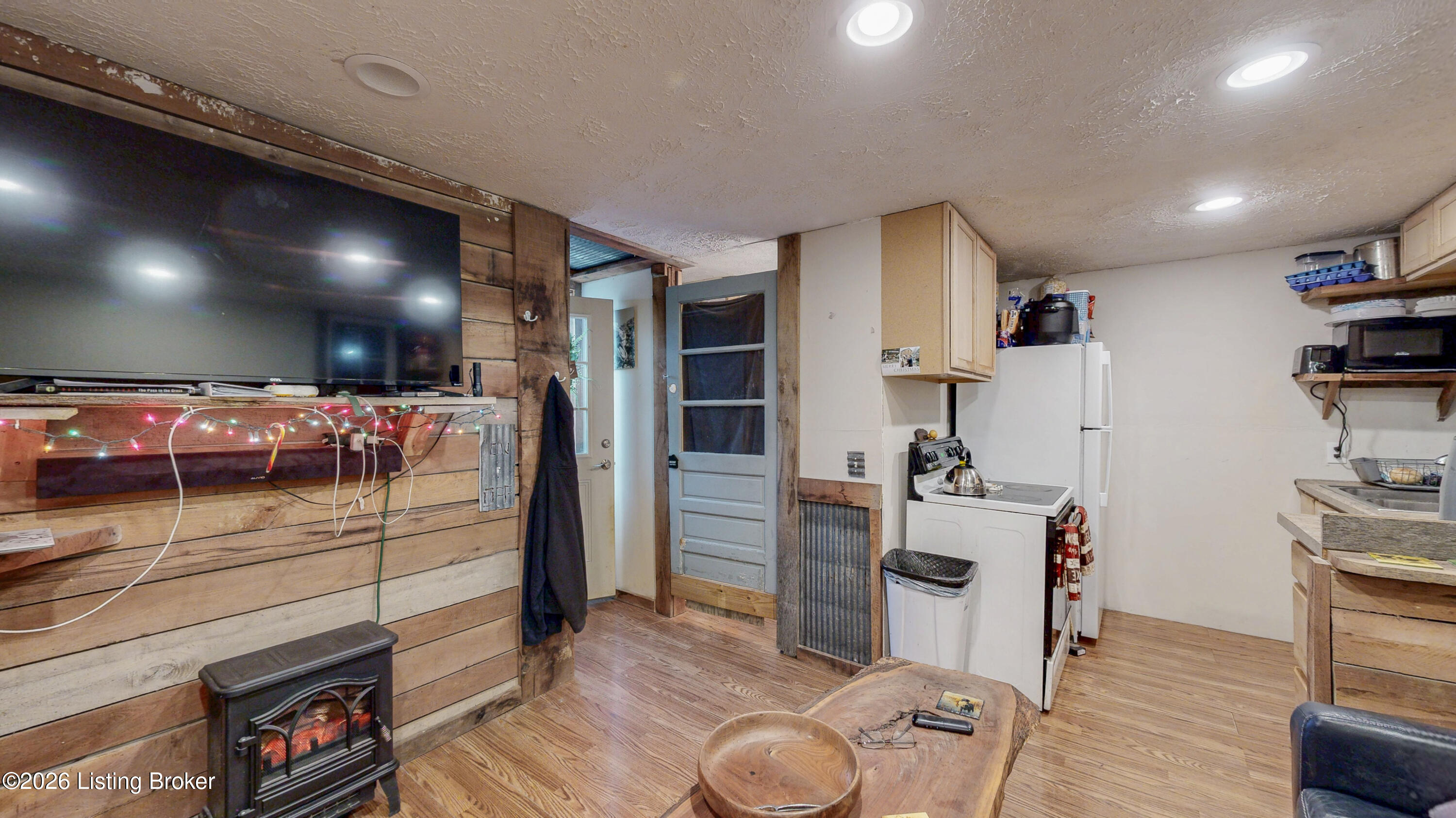 2325 Pattons Creek Rd