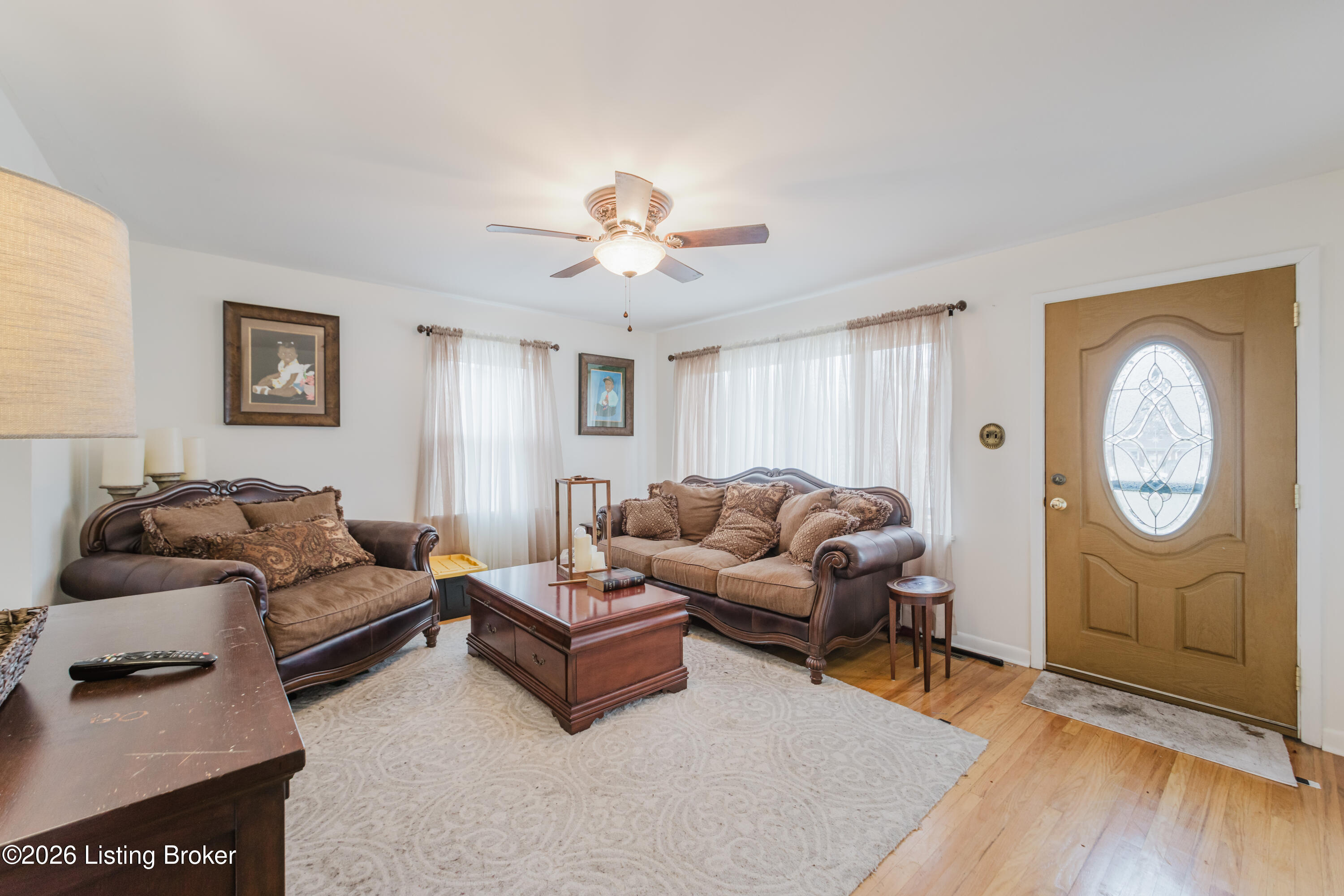 6121 Middlerose Cir