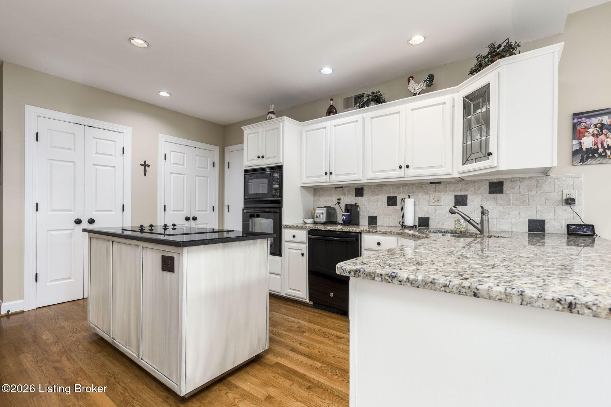 1614 Night Hawk Ct