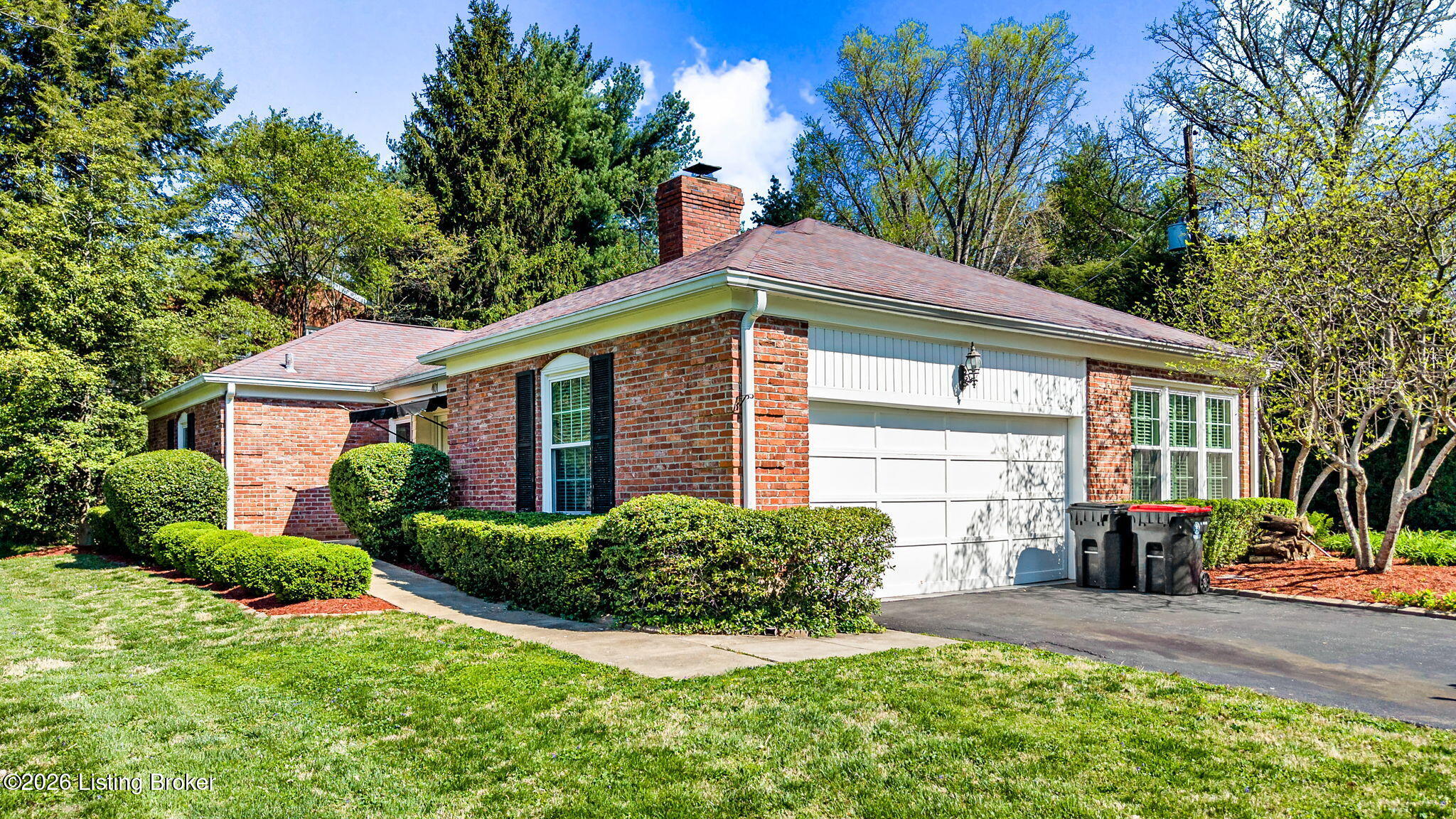 401 Winton Ln