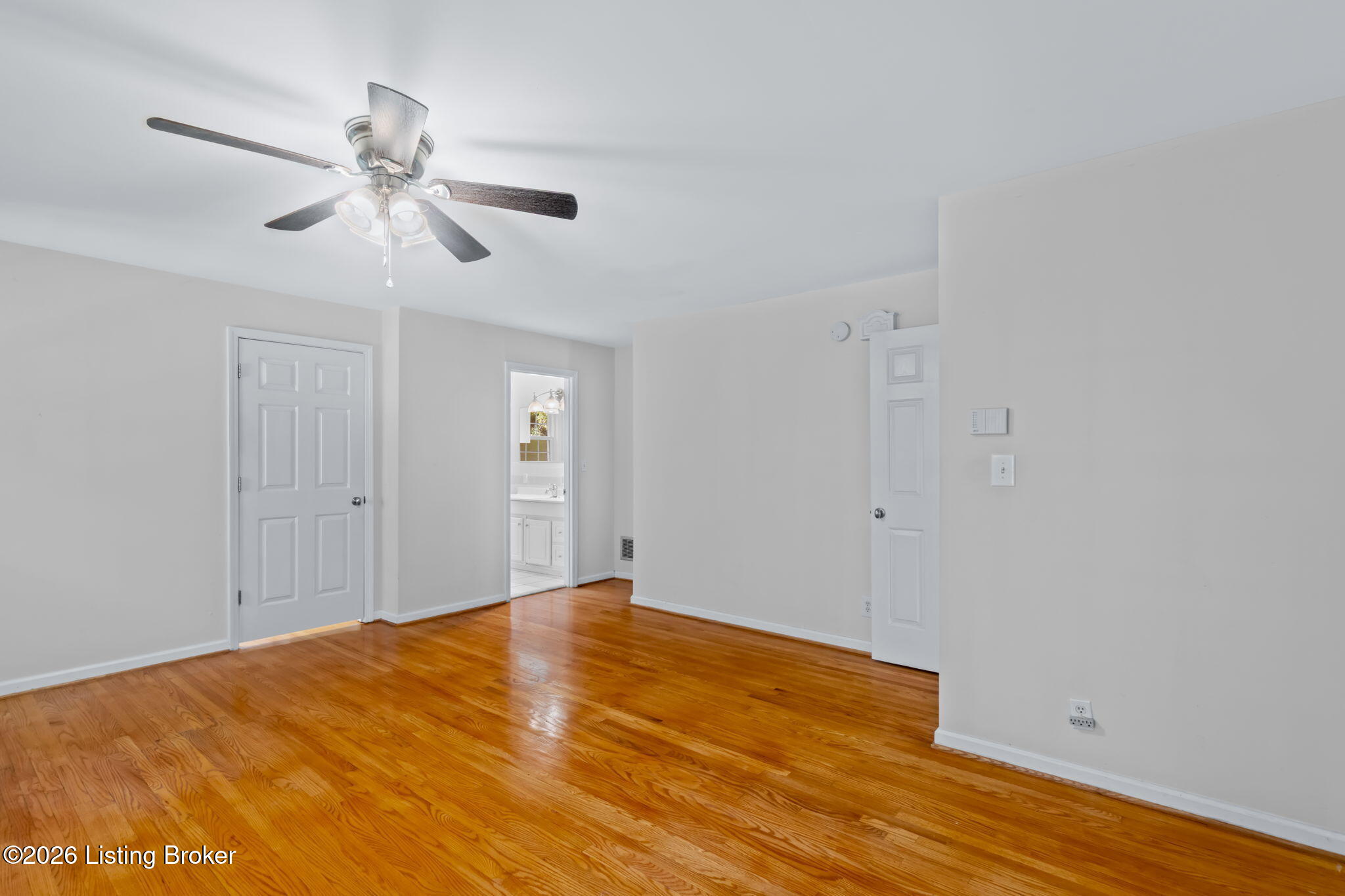 401 Winton Ln