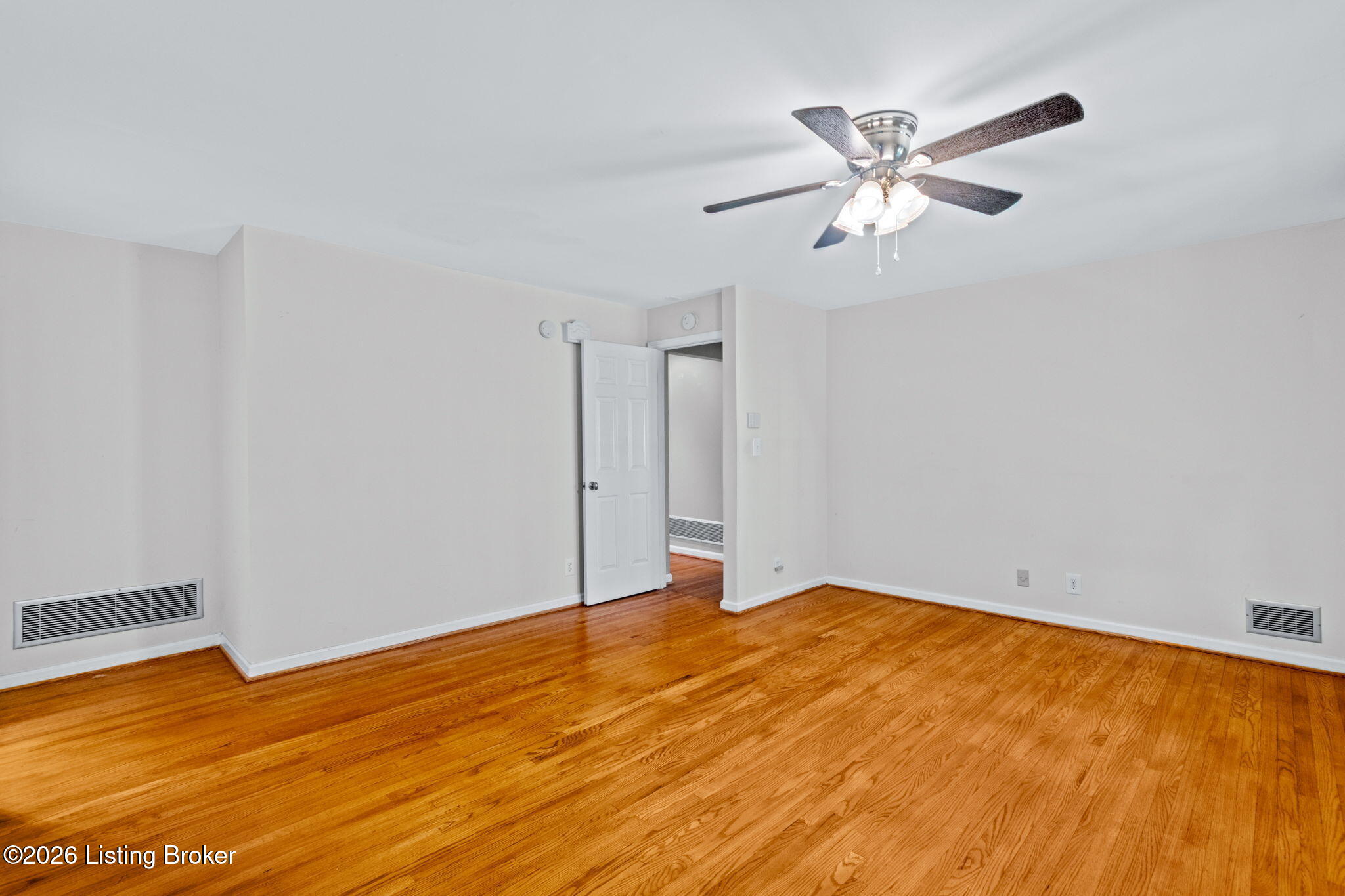 401 Winton Ln
