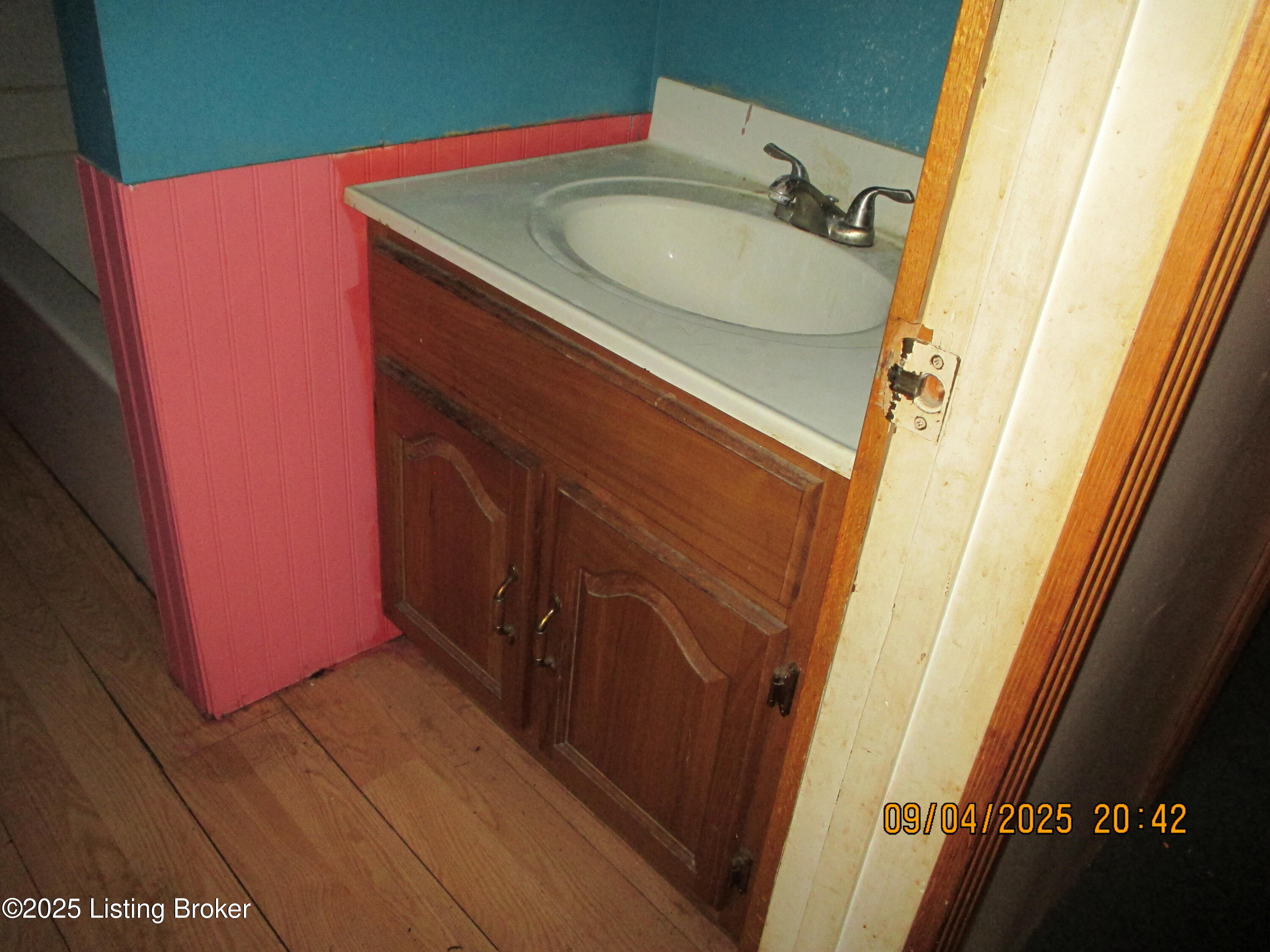 932 Bunk Rd