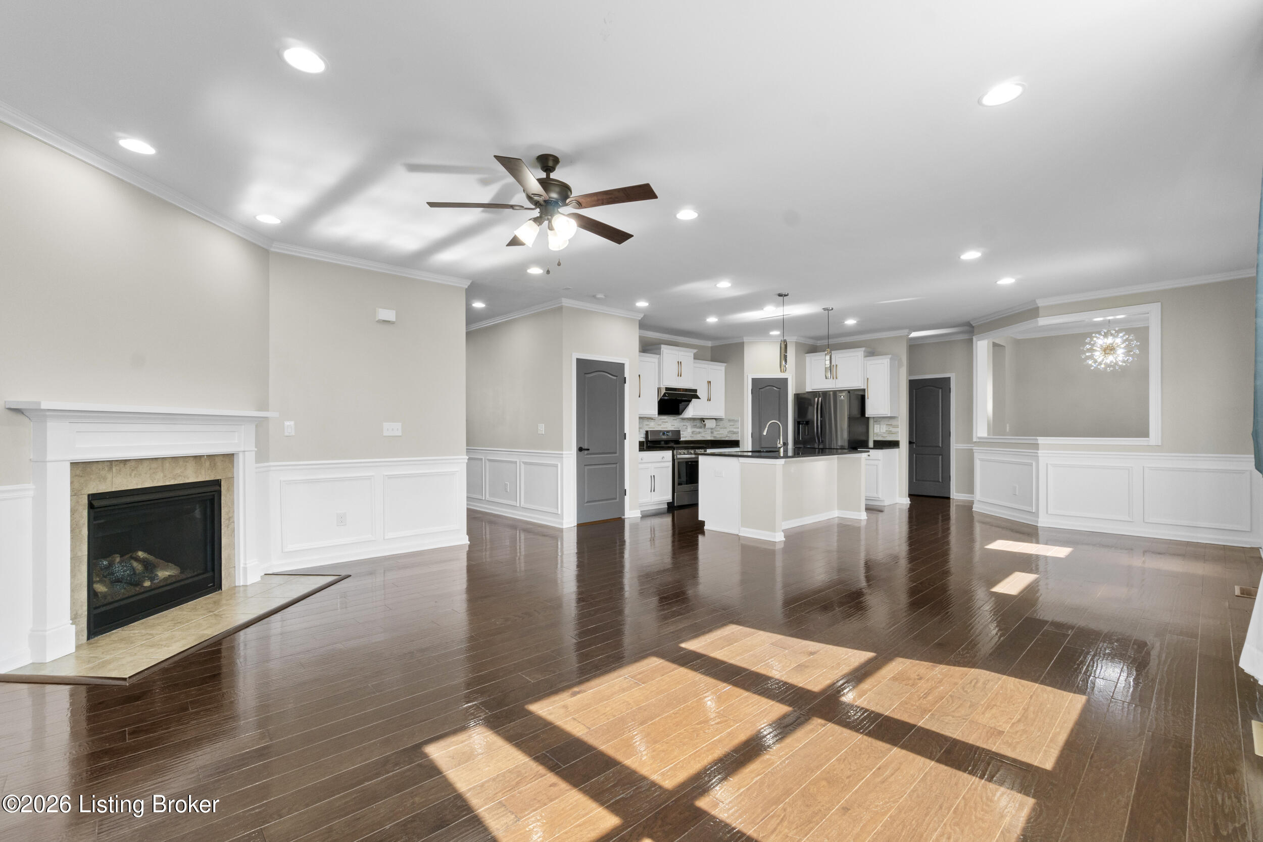16212 Rockcrest View Ln