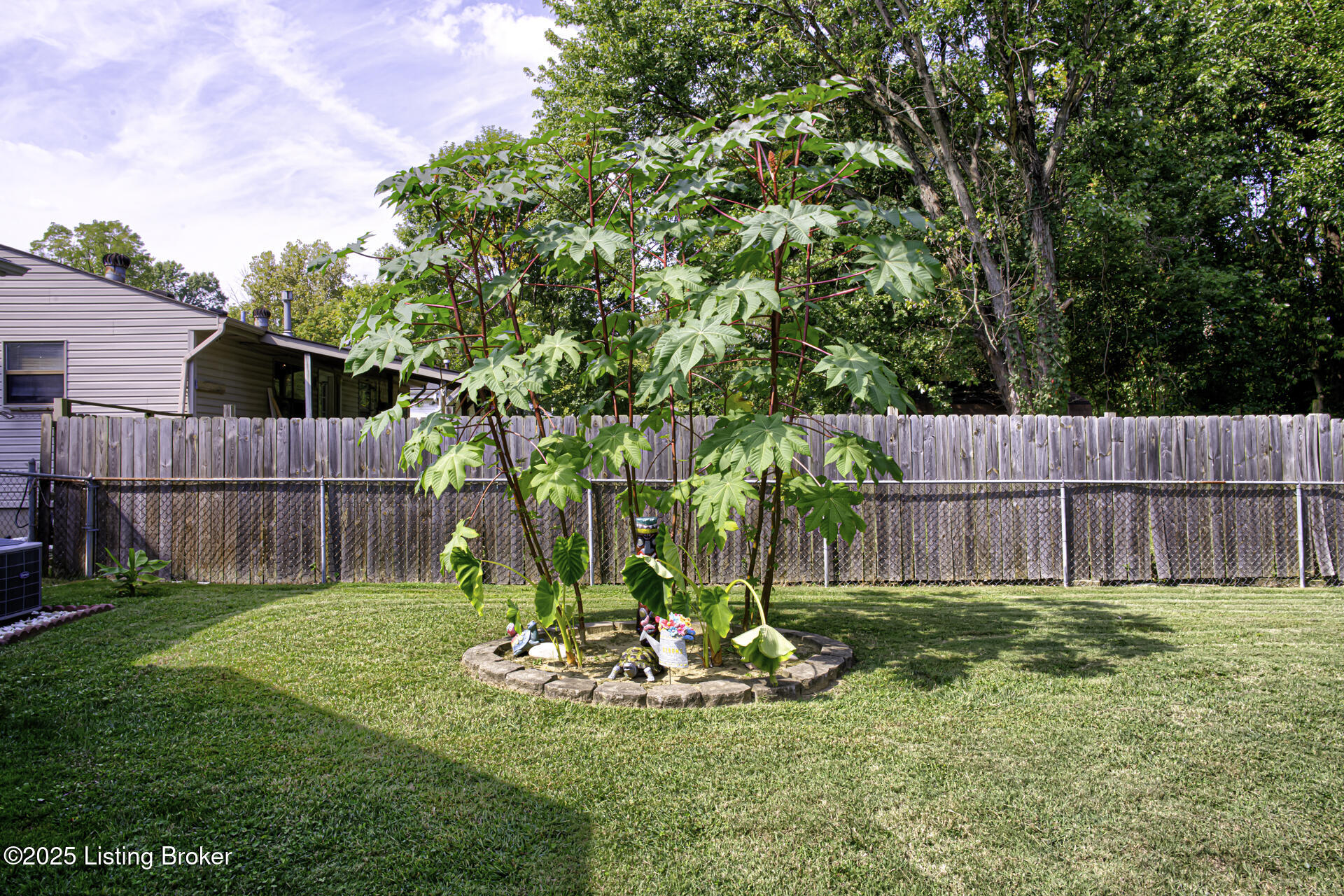 10103 Blue Creek Dr