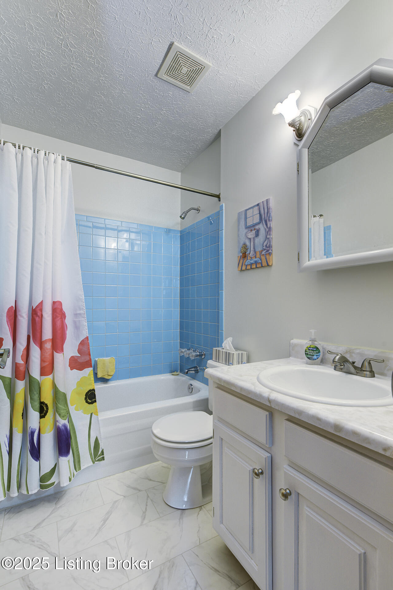 10103 Blue Creek Dr