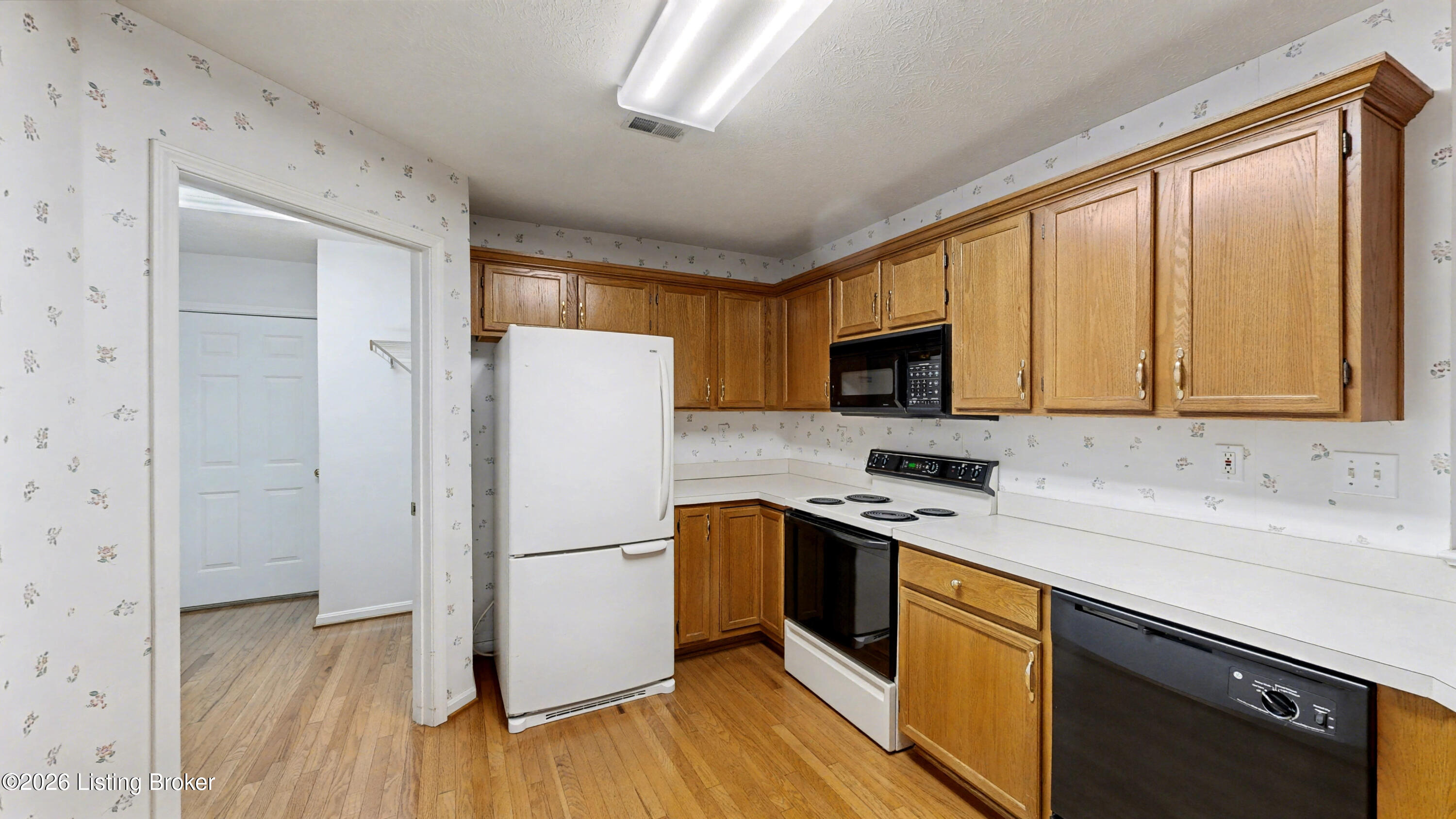 8301 Bellis Way