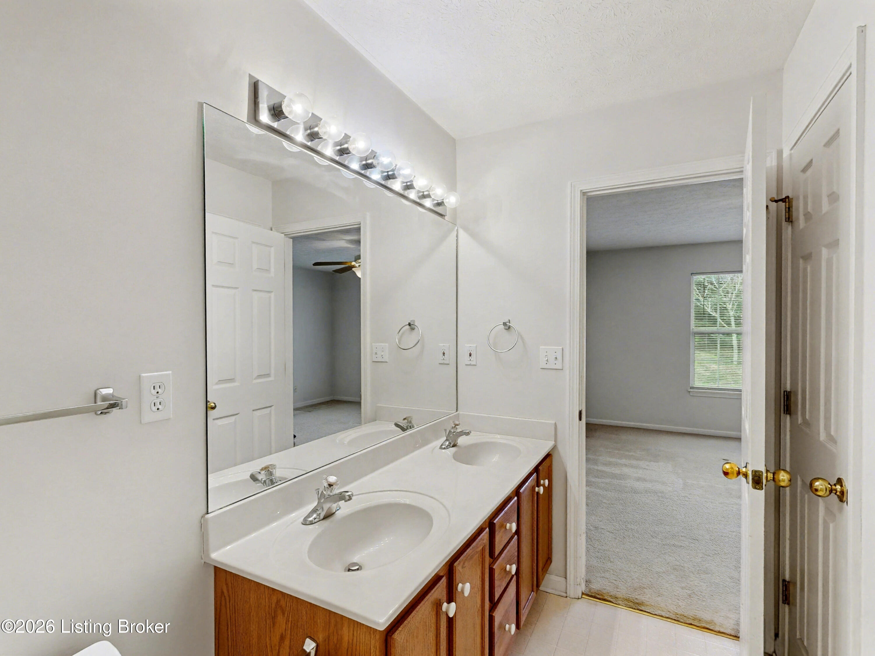 8301 Bellis Way