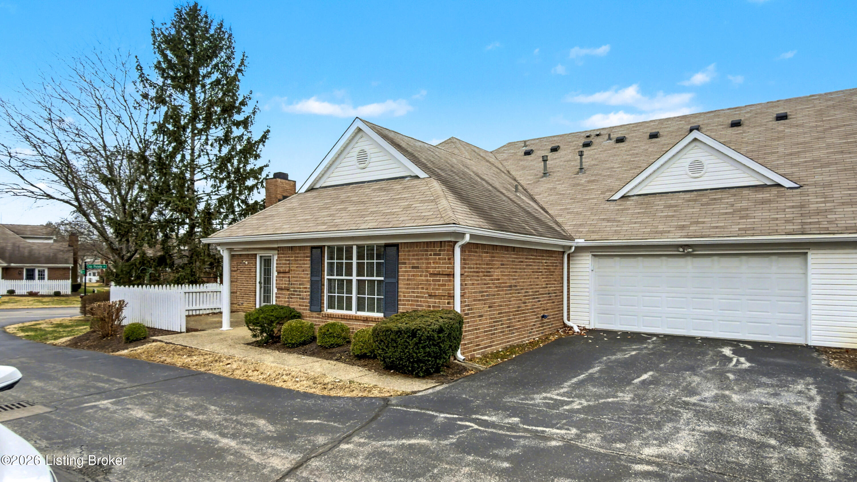 8301 Bellis Way