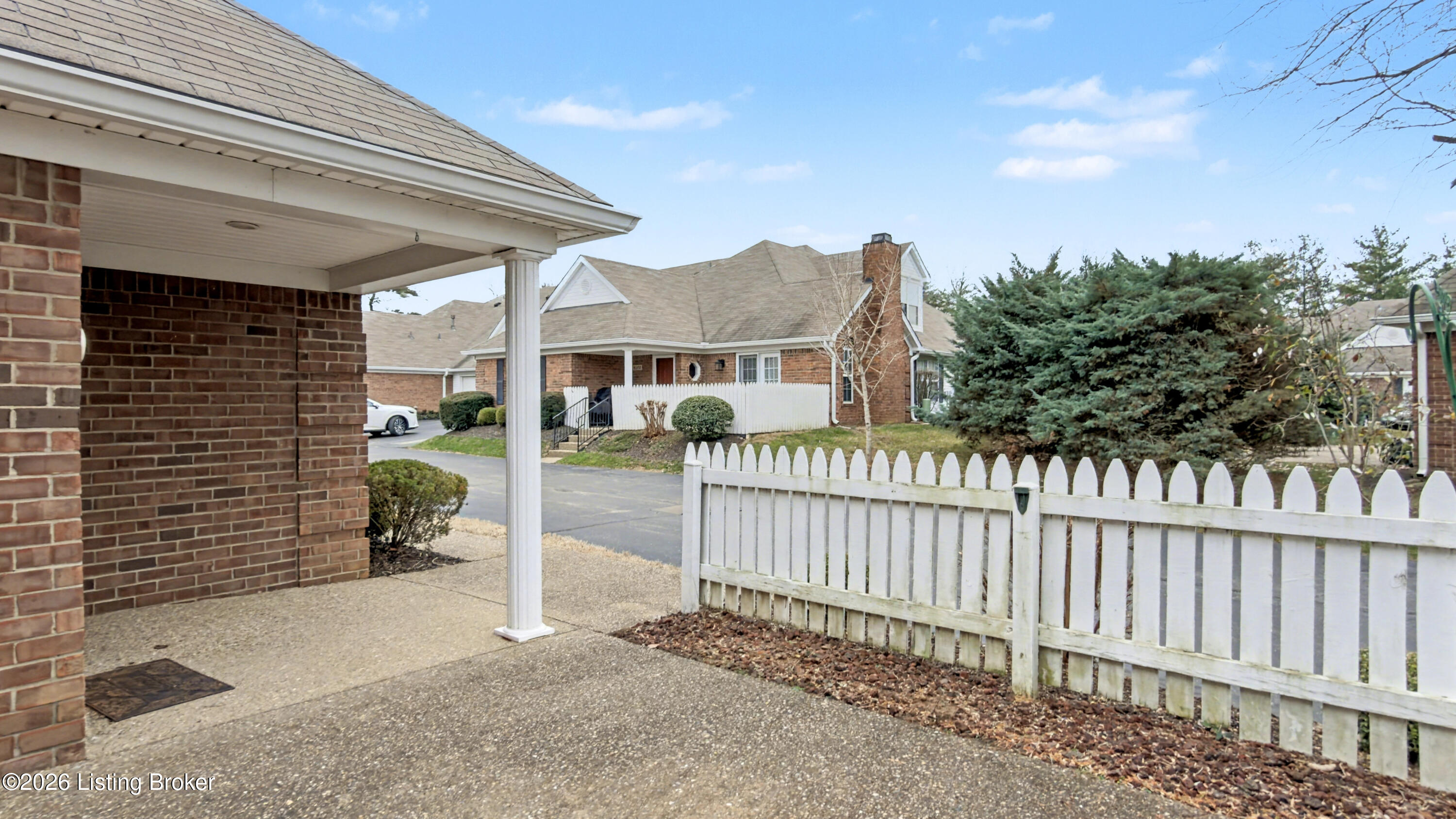 8301 Bellis Way