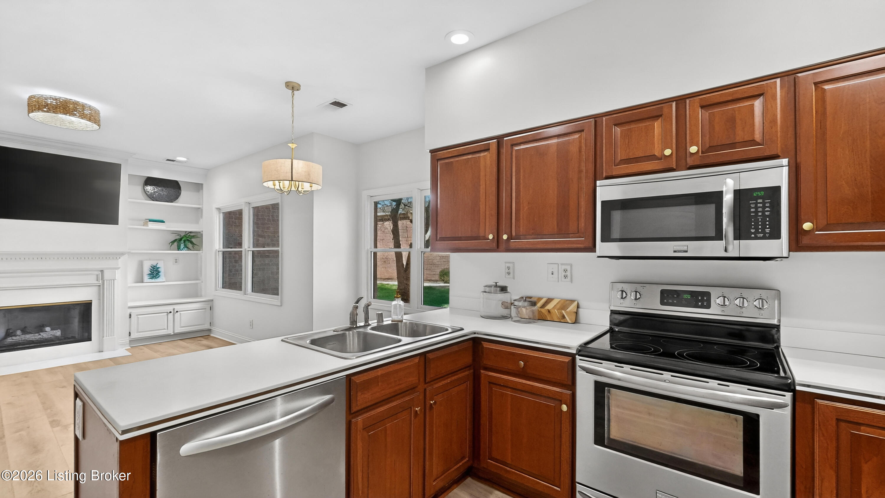 3525 Hurstbourne Ridge Blvd
