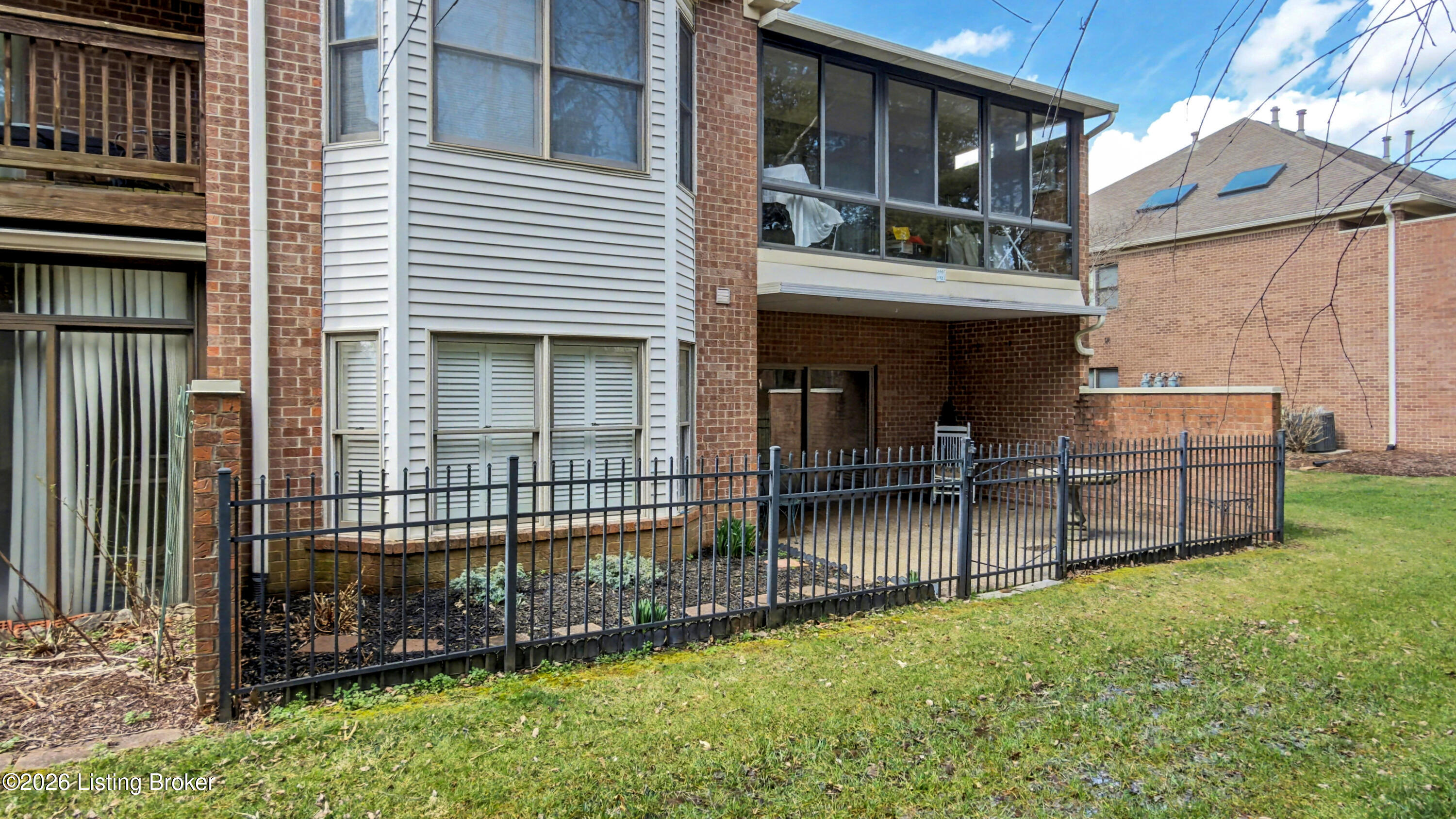 3525 Hurstbourne Ridge Blvd