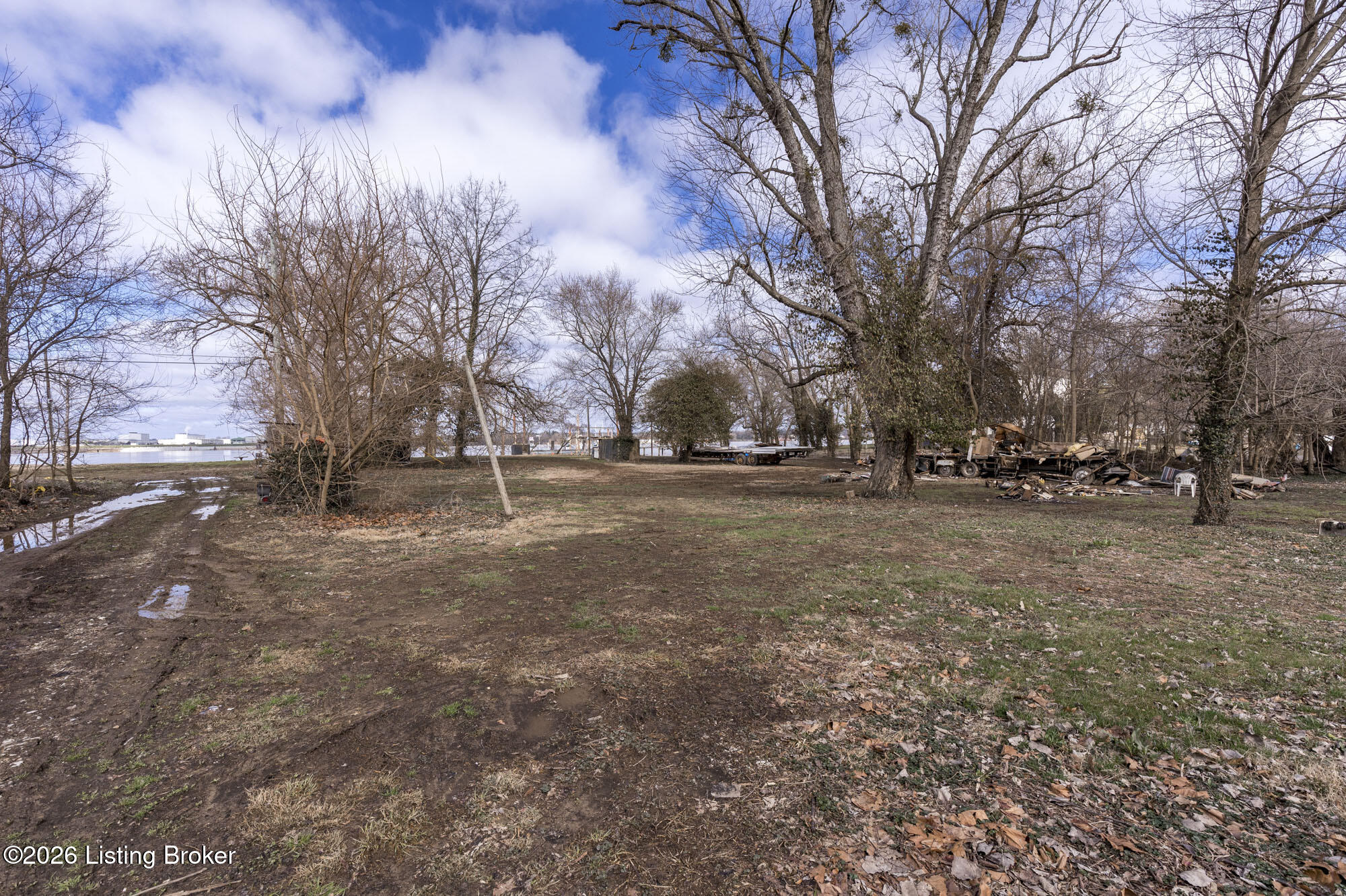 5225 River Rd