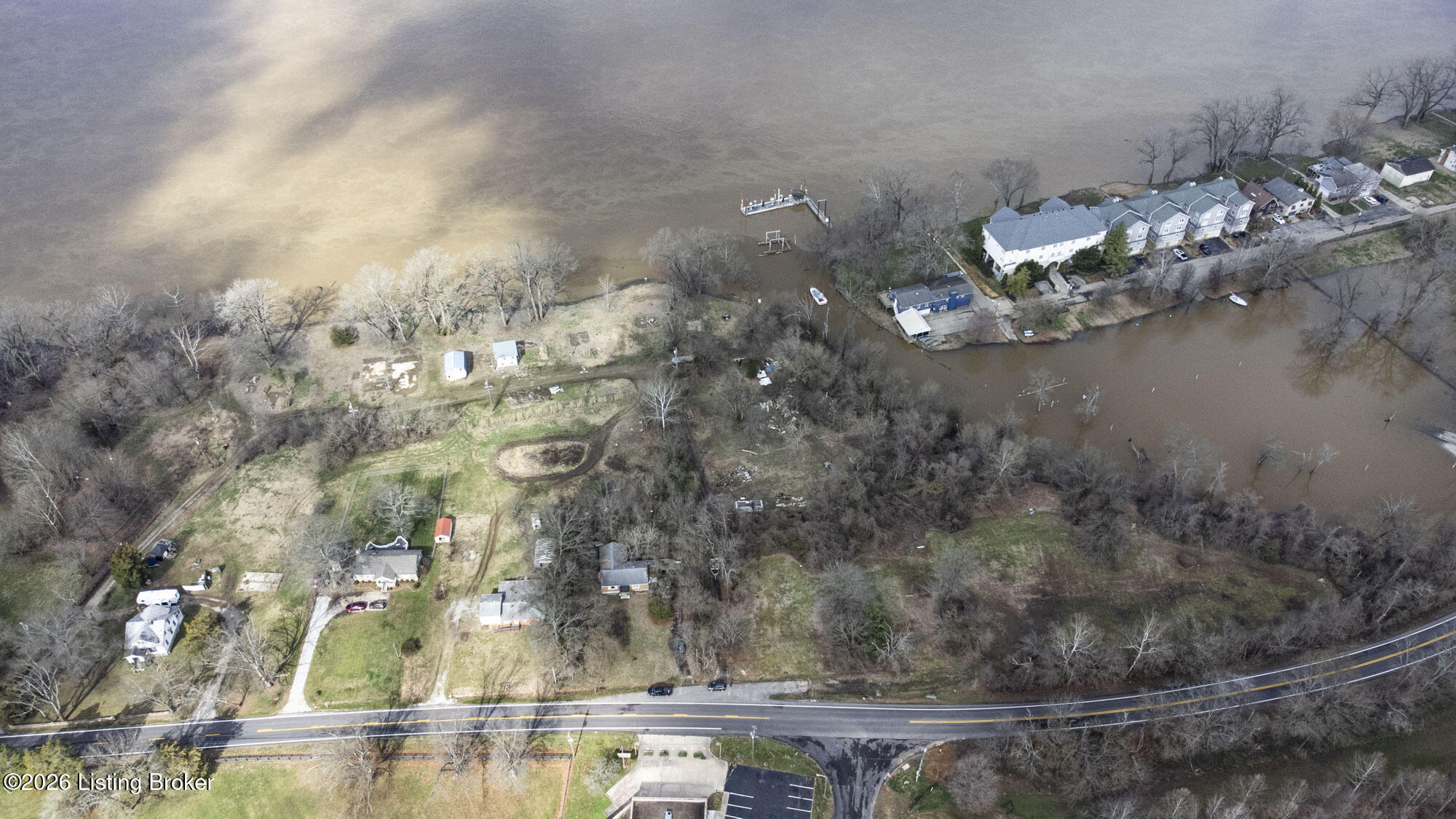 5225 River Rd