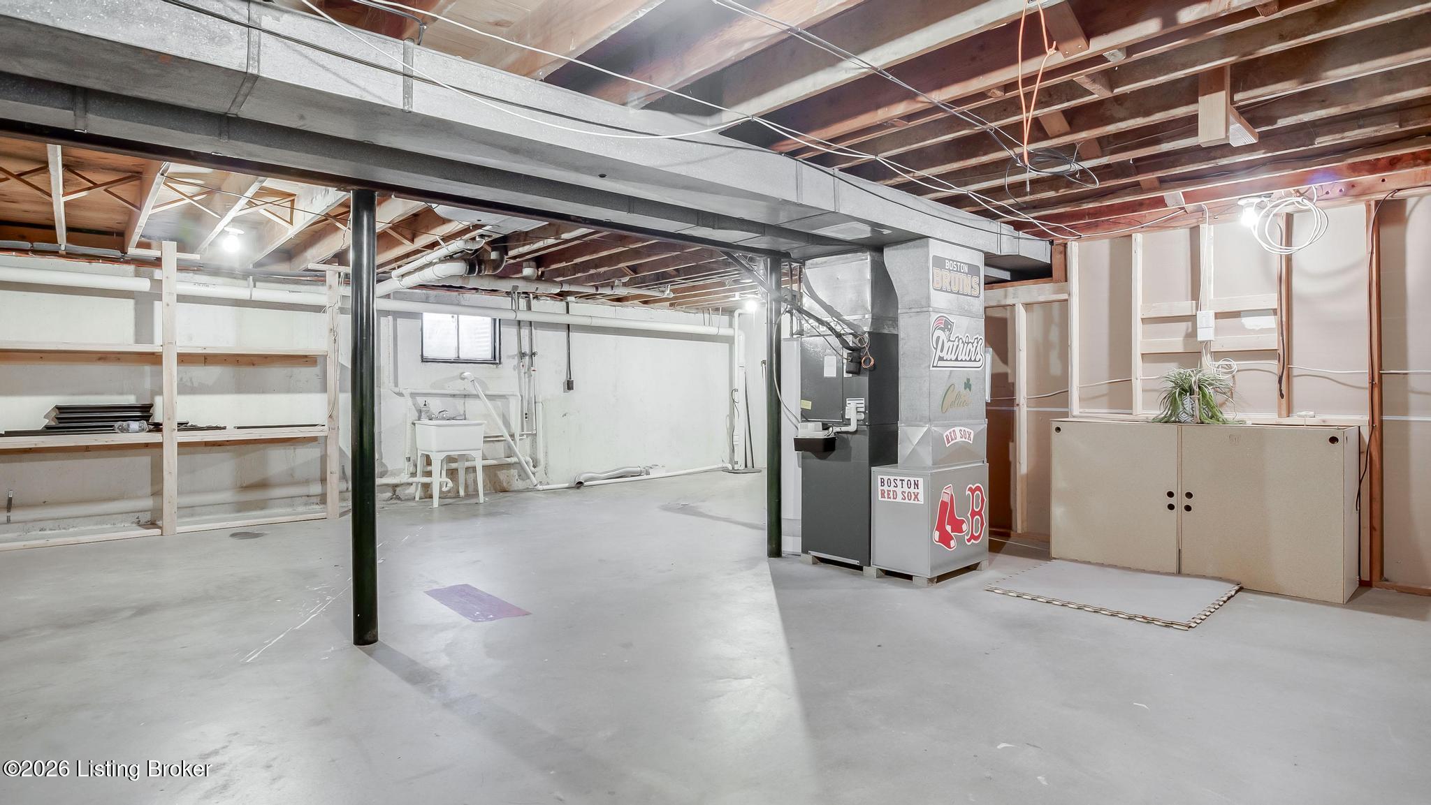 4067 Gilman Ave