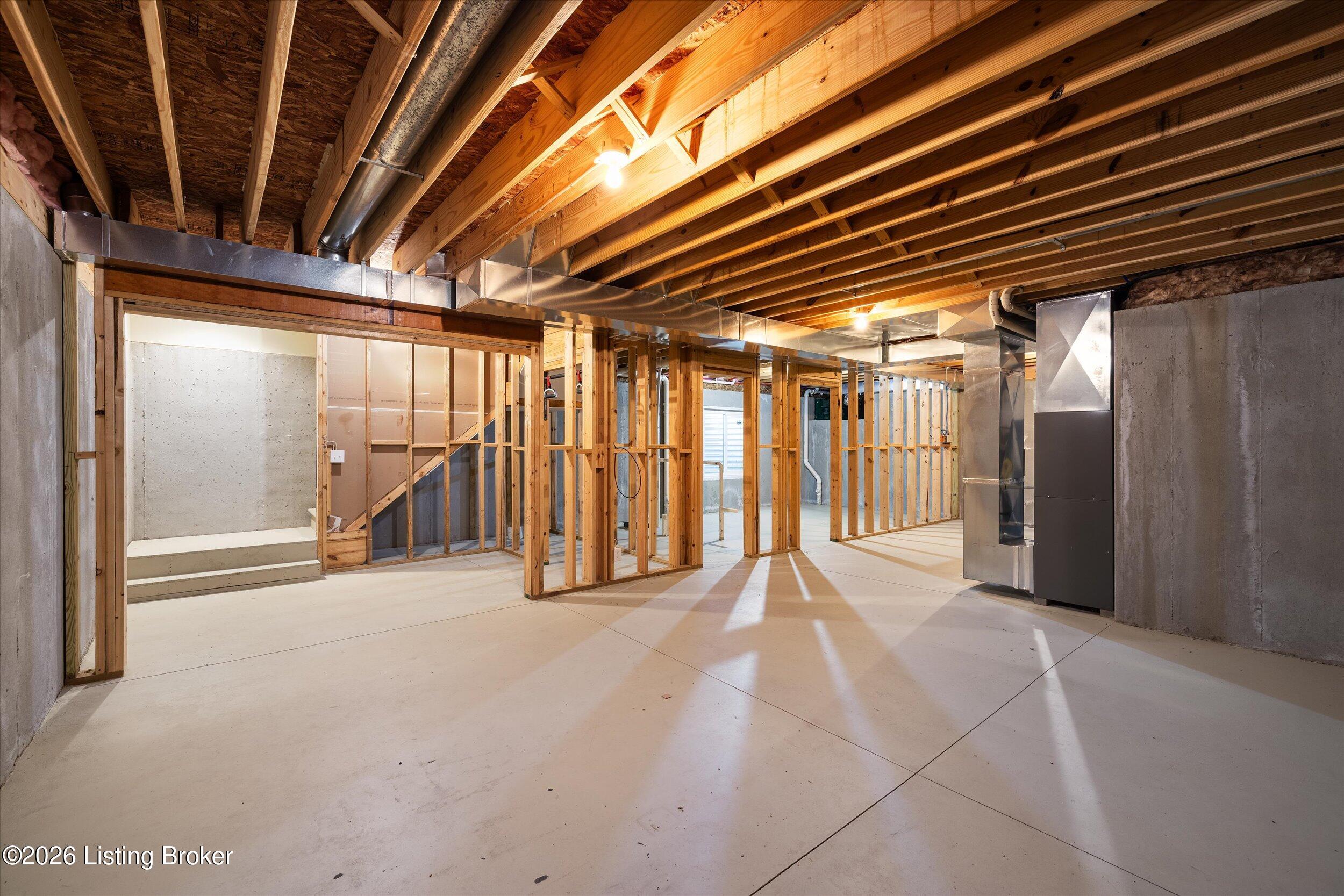9412 Harlequin St
