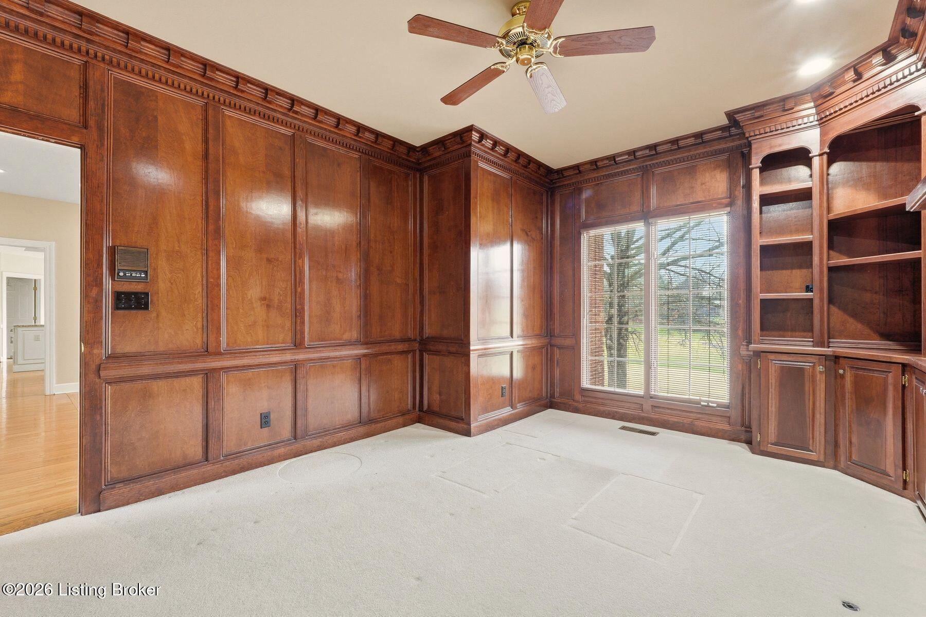 8609 Westover Dr