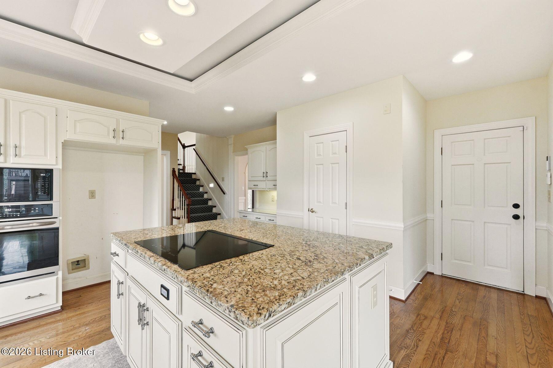 8609 Westover Dr