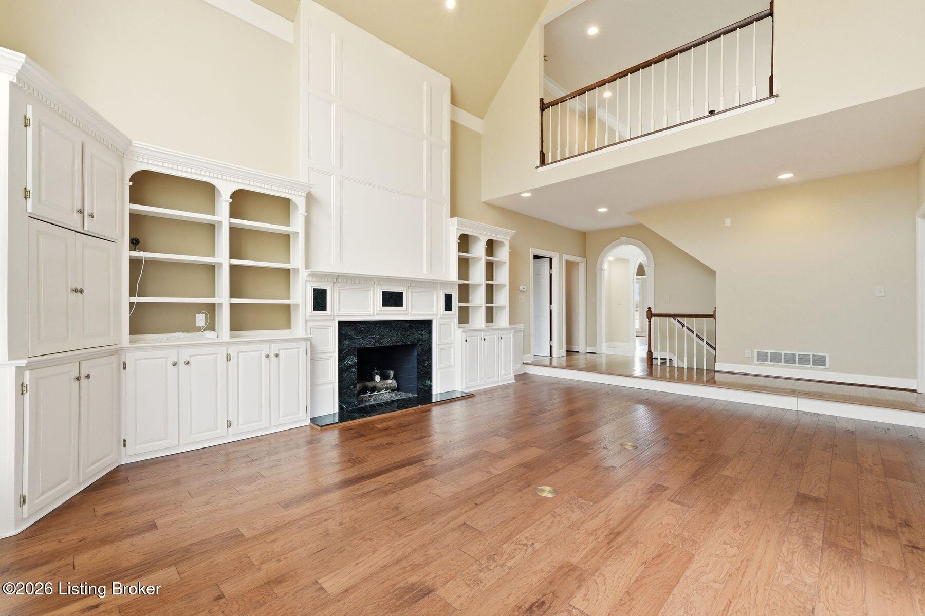 8609 Westover Dr