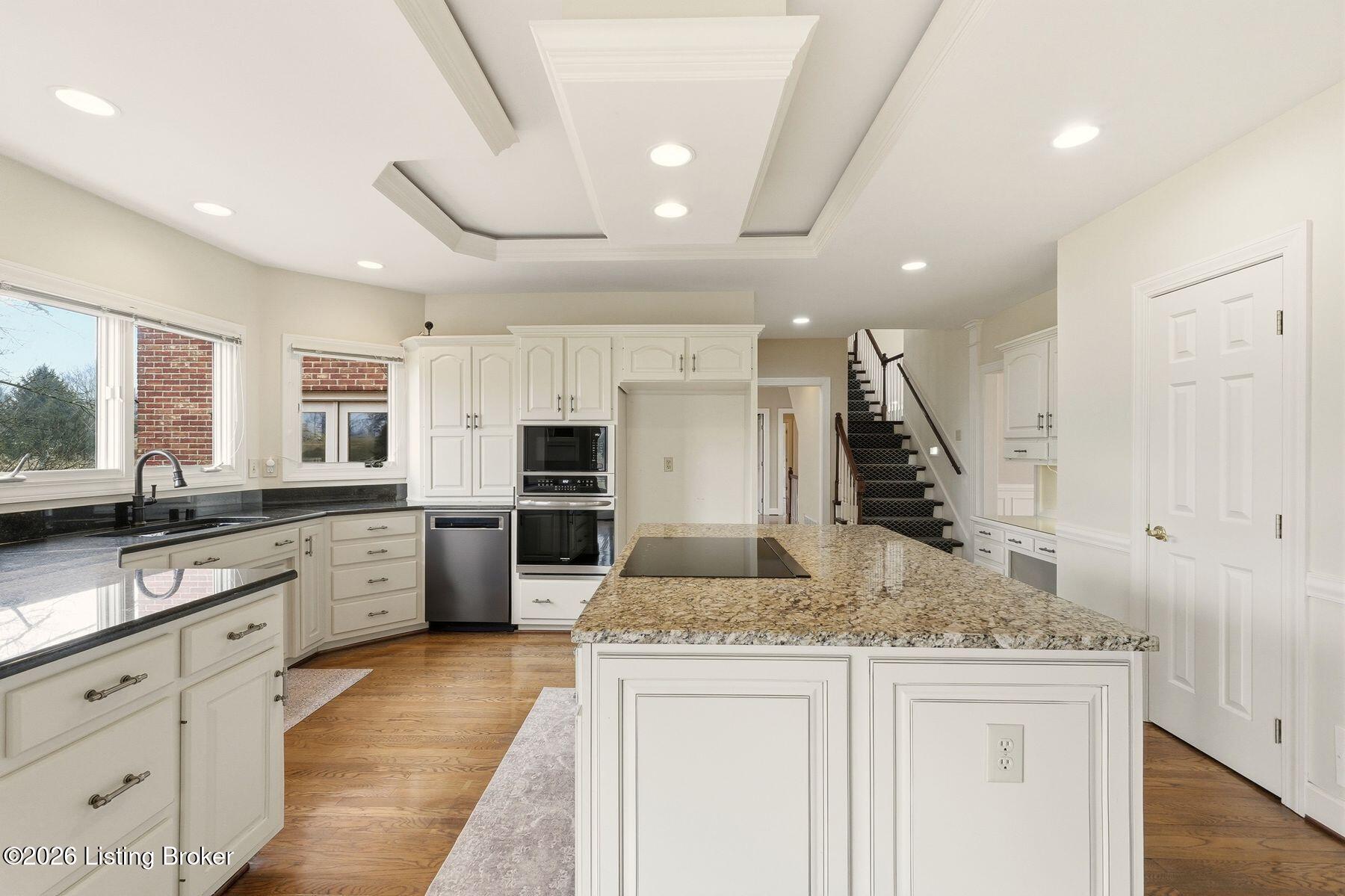 8609 Westover Dr
