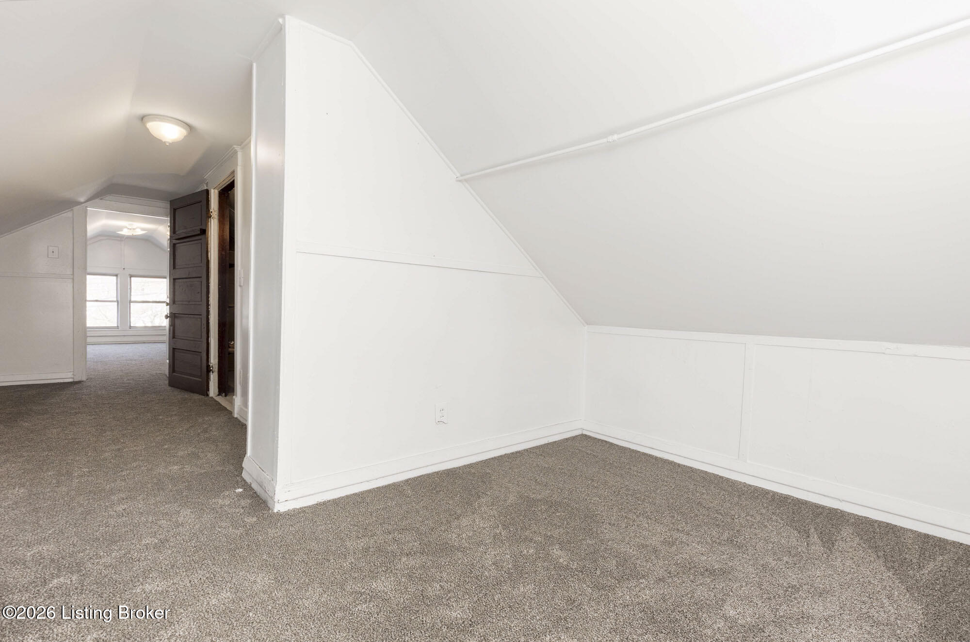 514 Winkler Ave