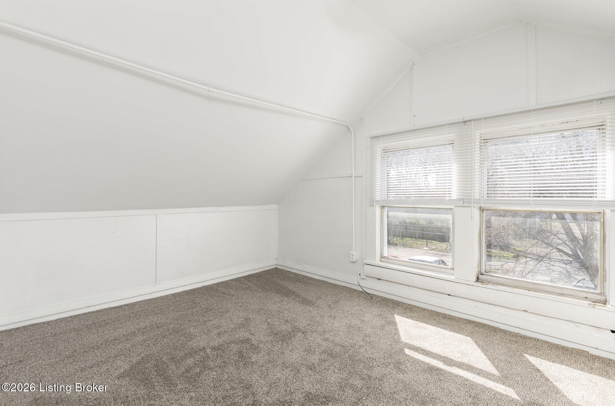514 Winkler Ave