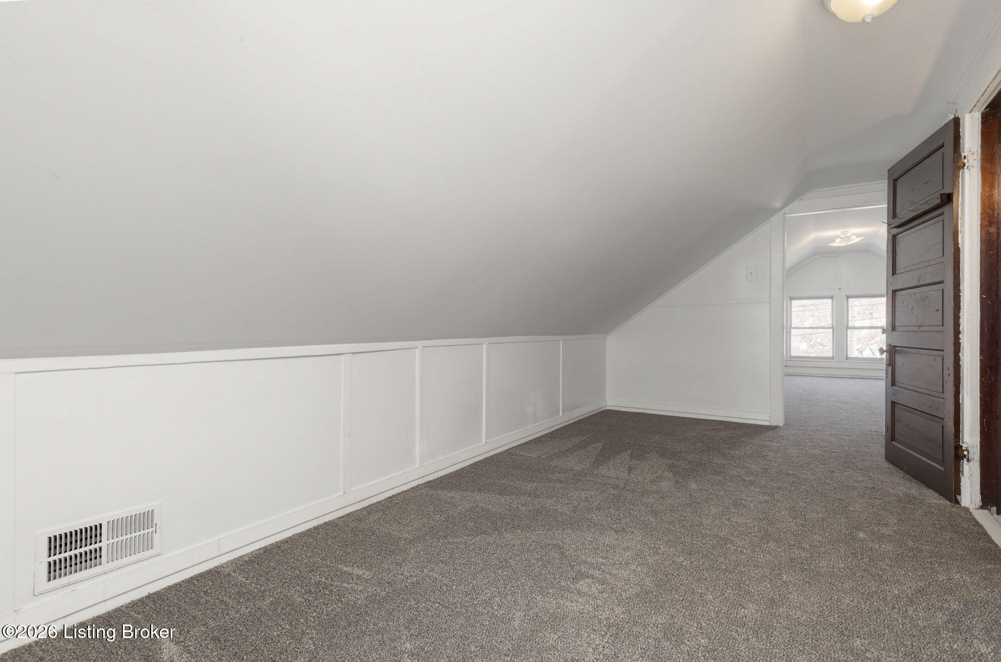 514 Winkler Ave