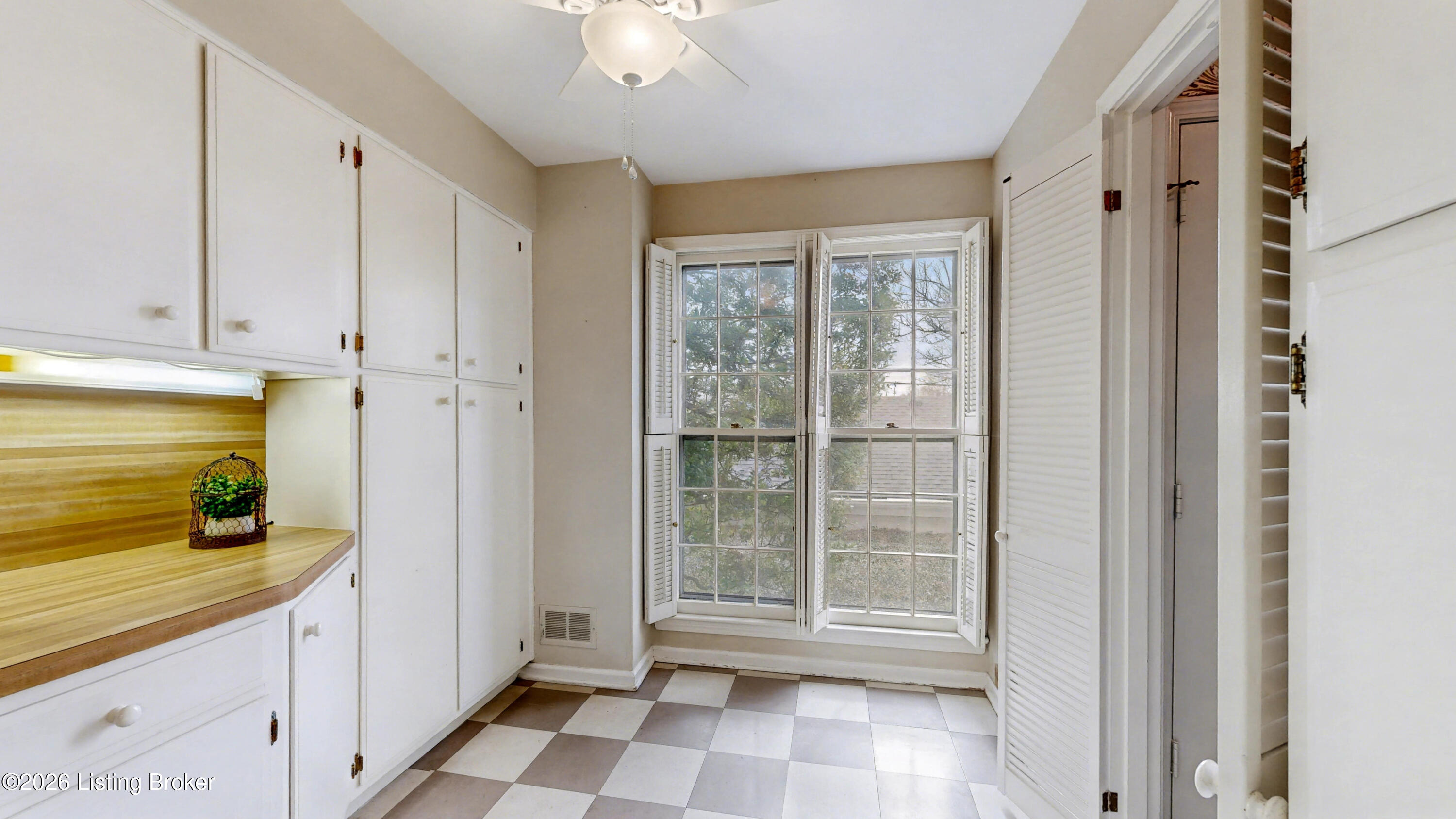 3607 Brownsboro Rd 13