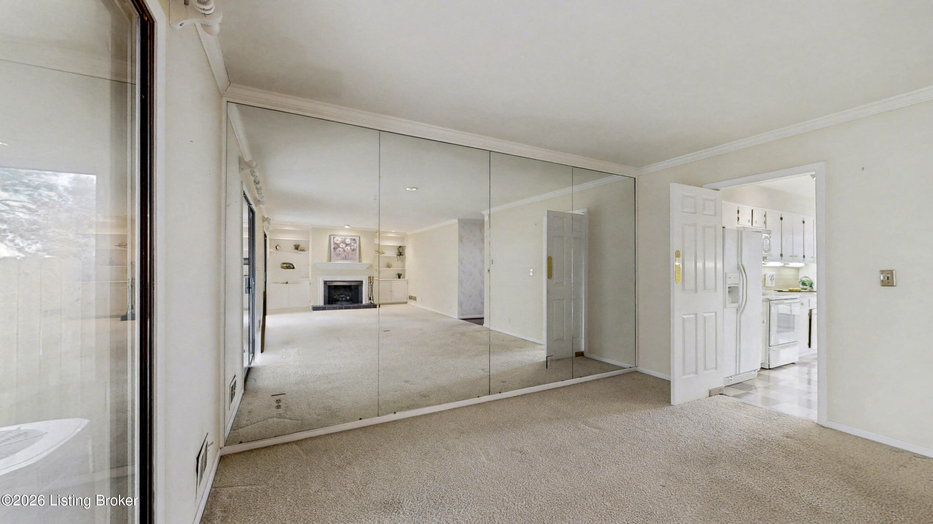 3607 Brownsboro Rd 13