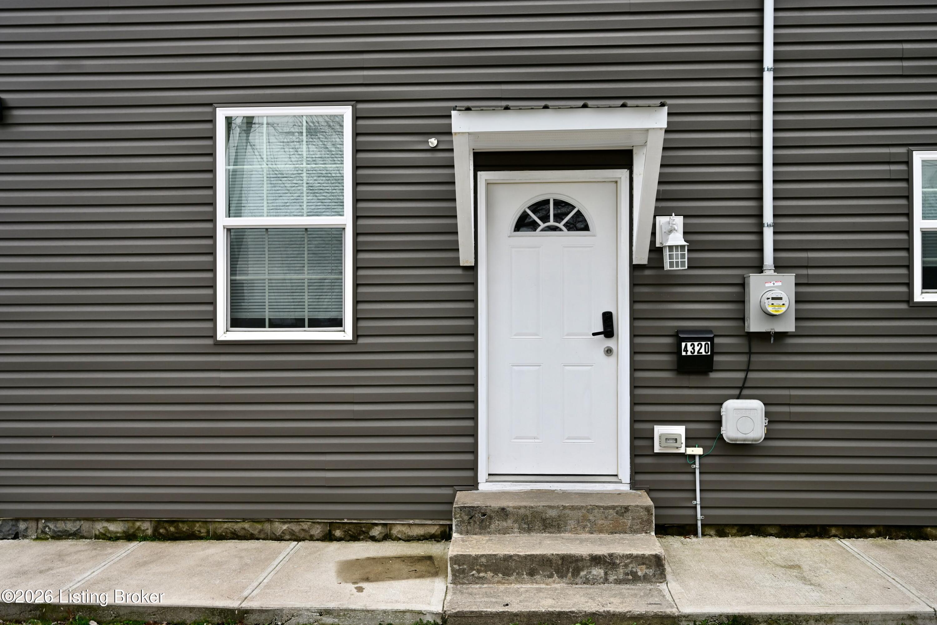 4320 Louisville Ave