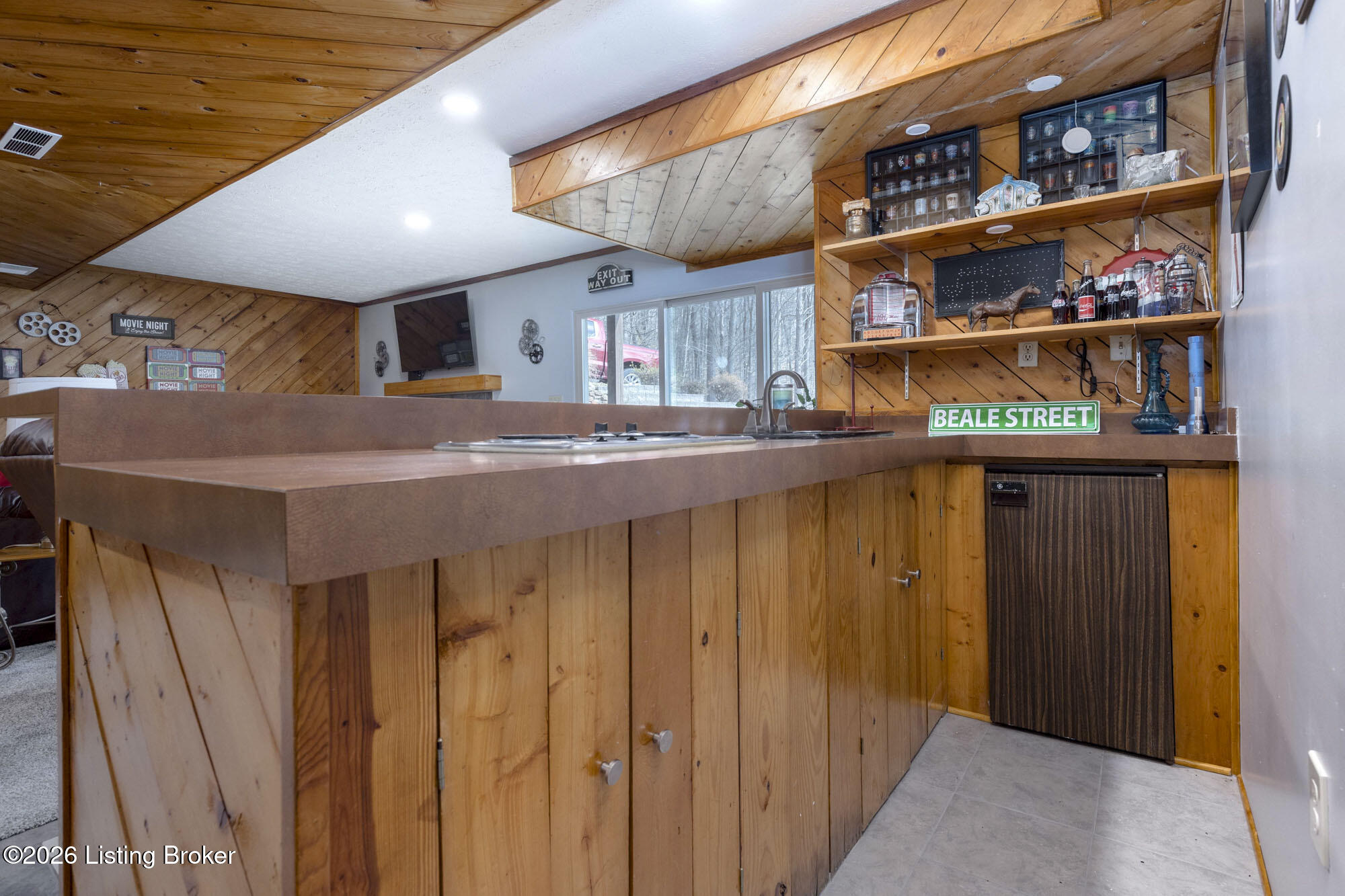 1103 Peaceful Way