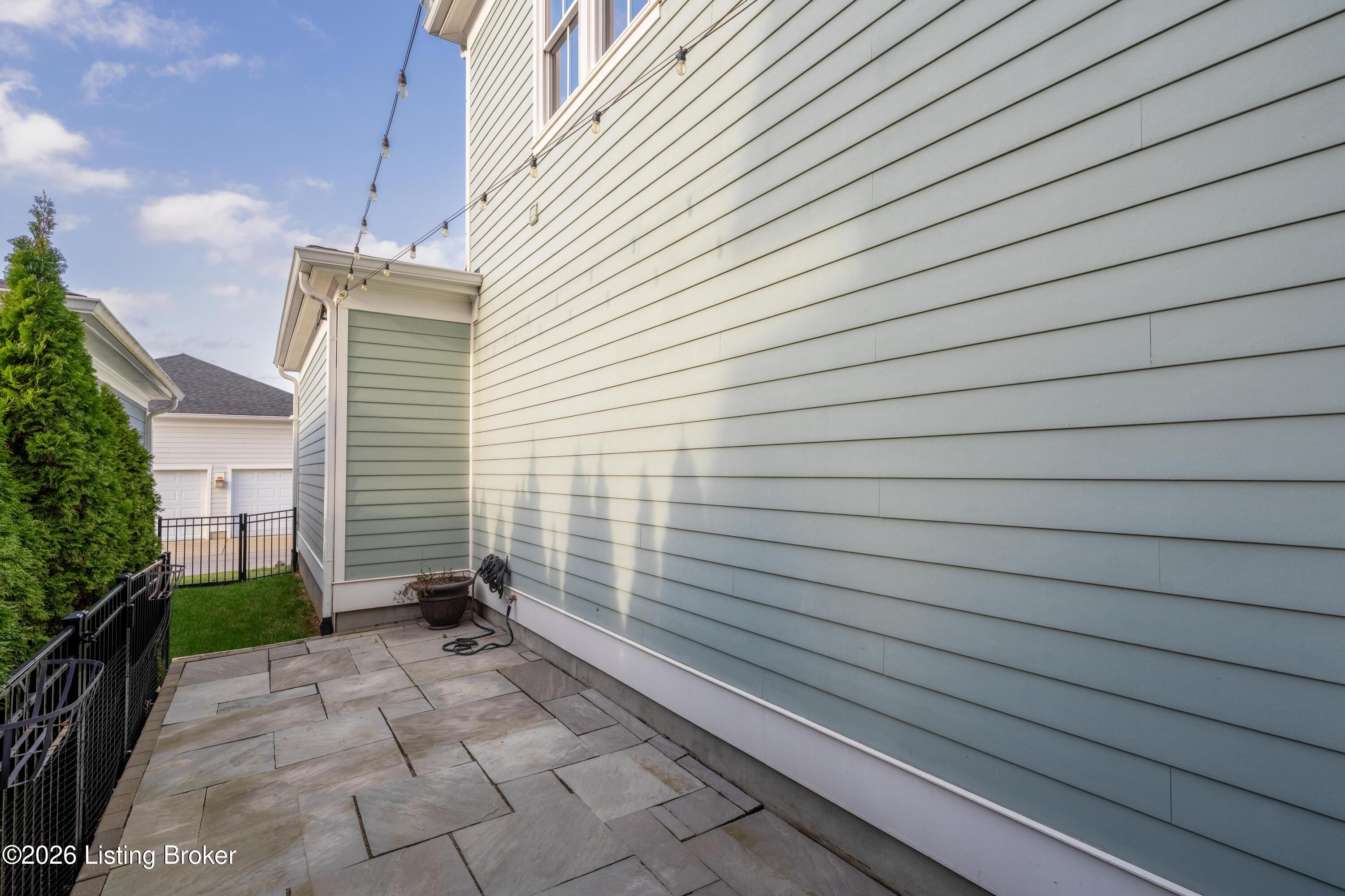 6408 Mistflower Cir