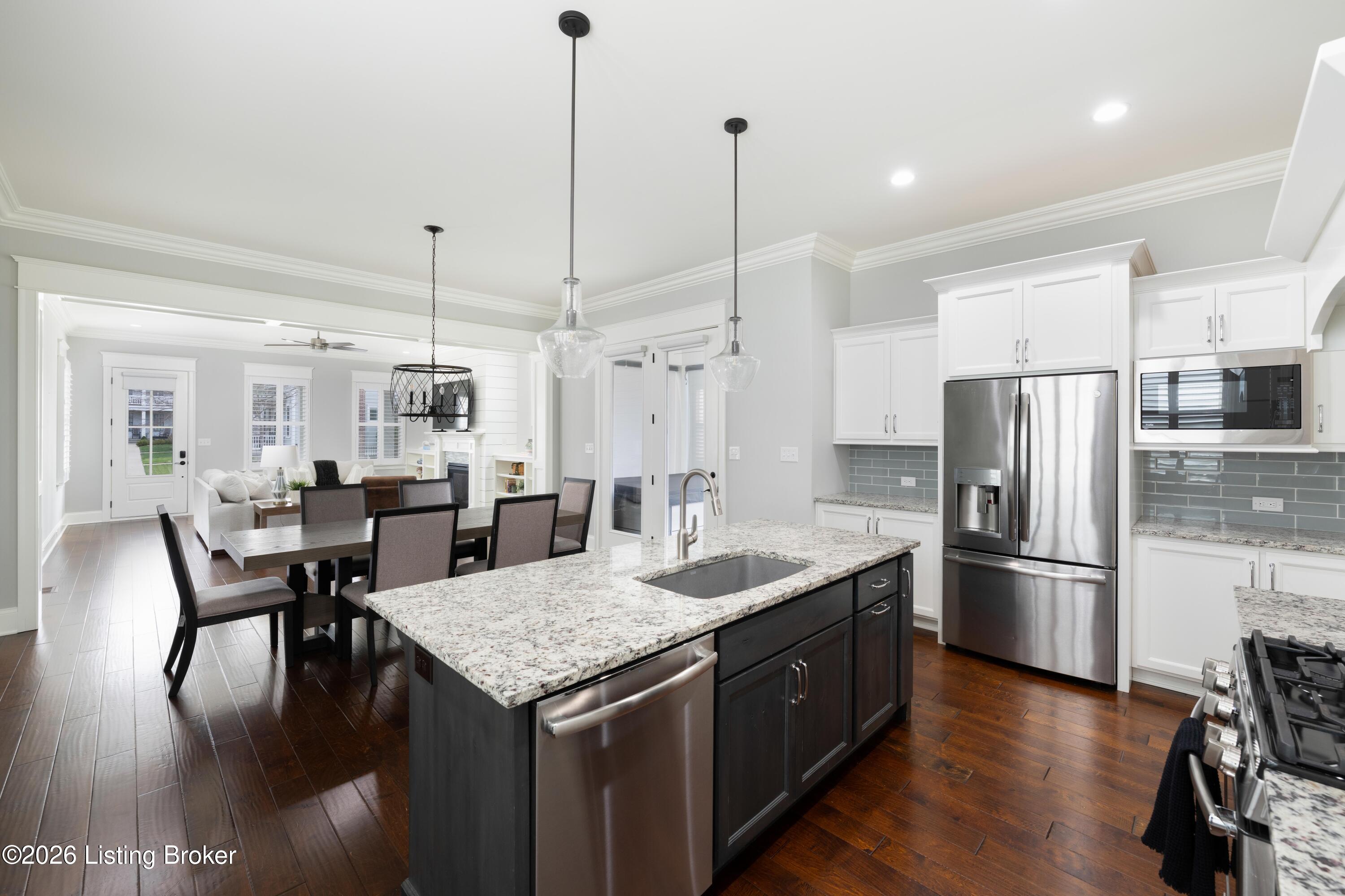 6408 Mistflower Cir
