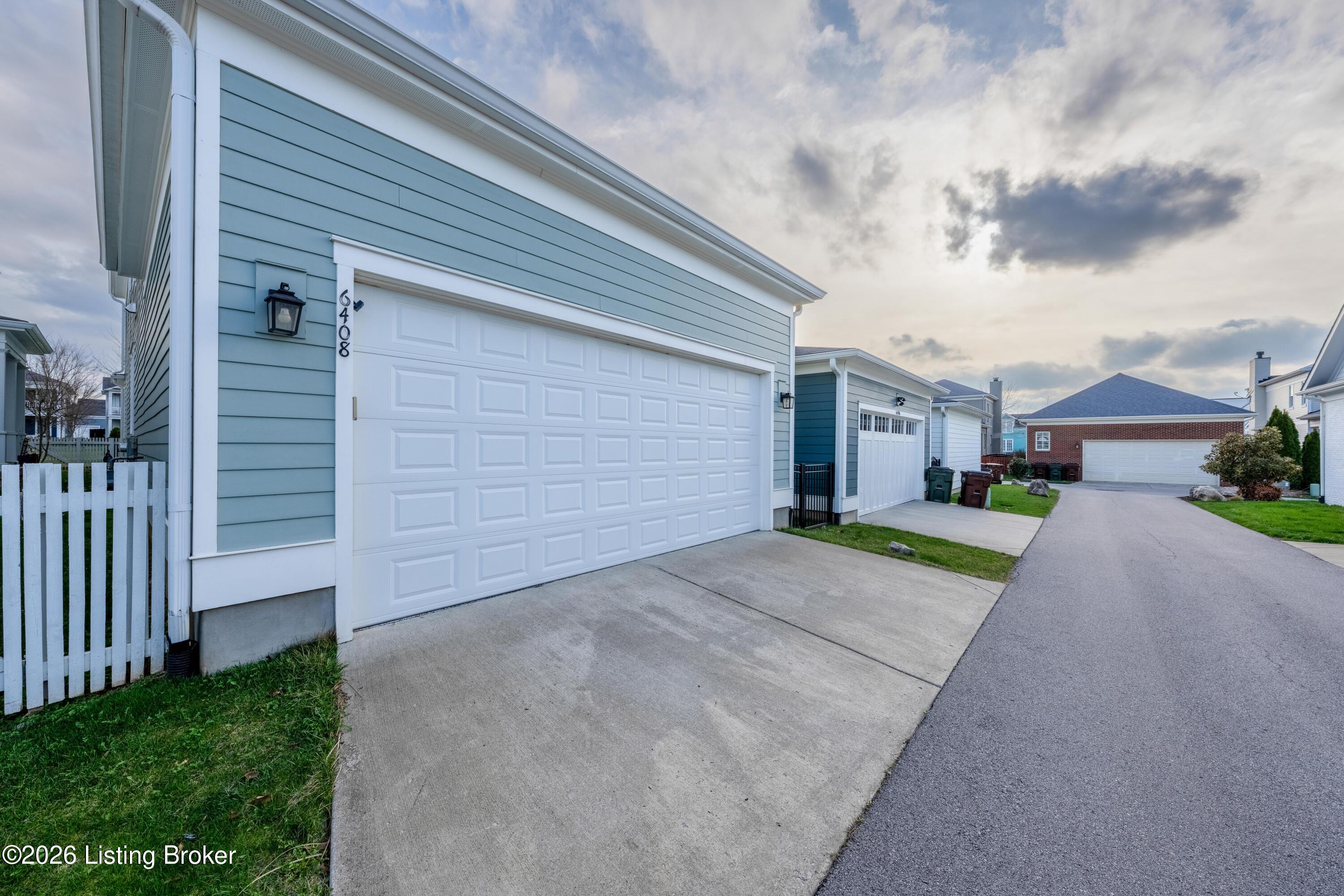 6408 Mistflower Cir