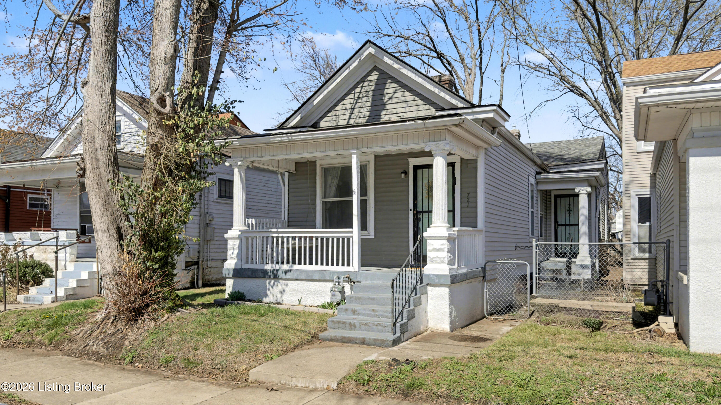 721 Shelby Pkwy