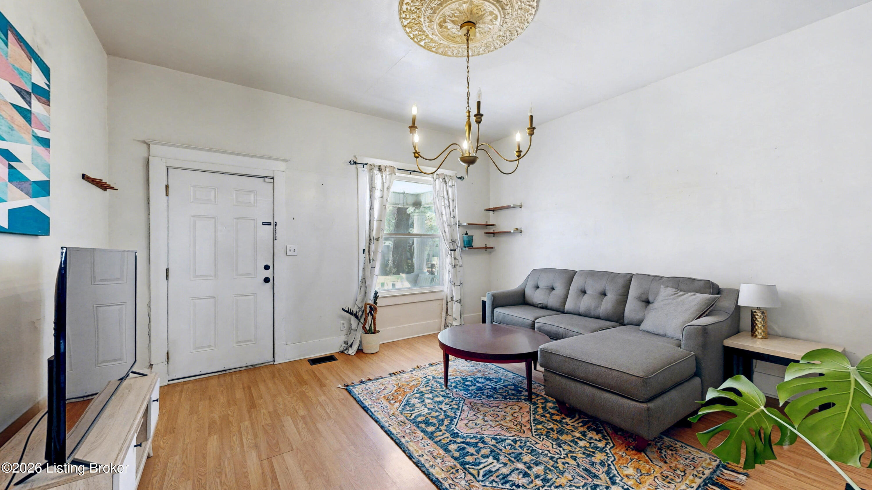 721 Shelby Pkwy