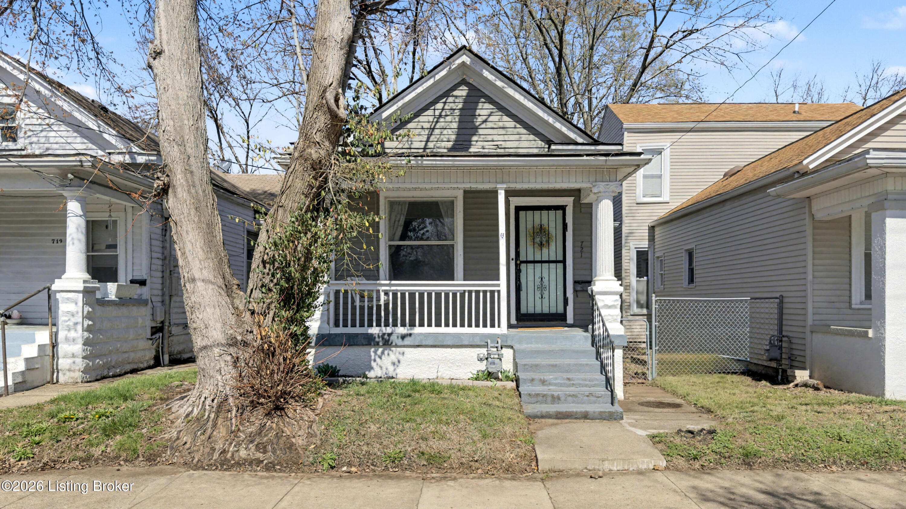 721 Shelby Pkwy