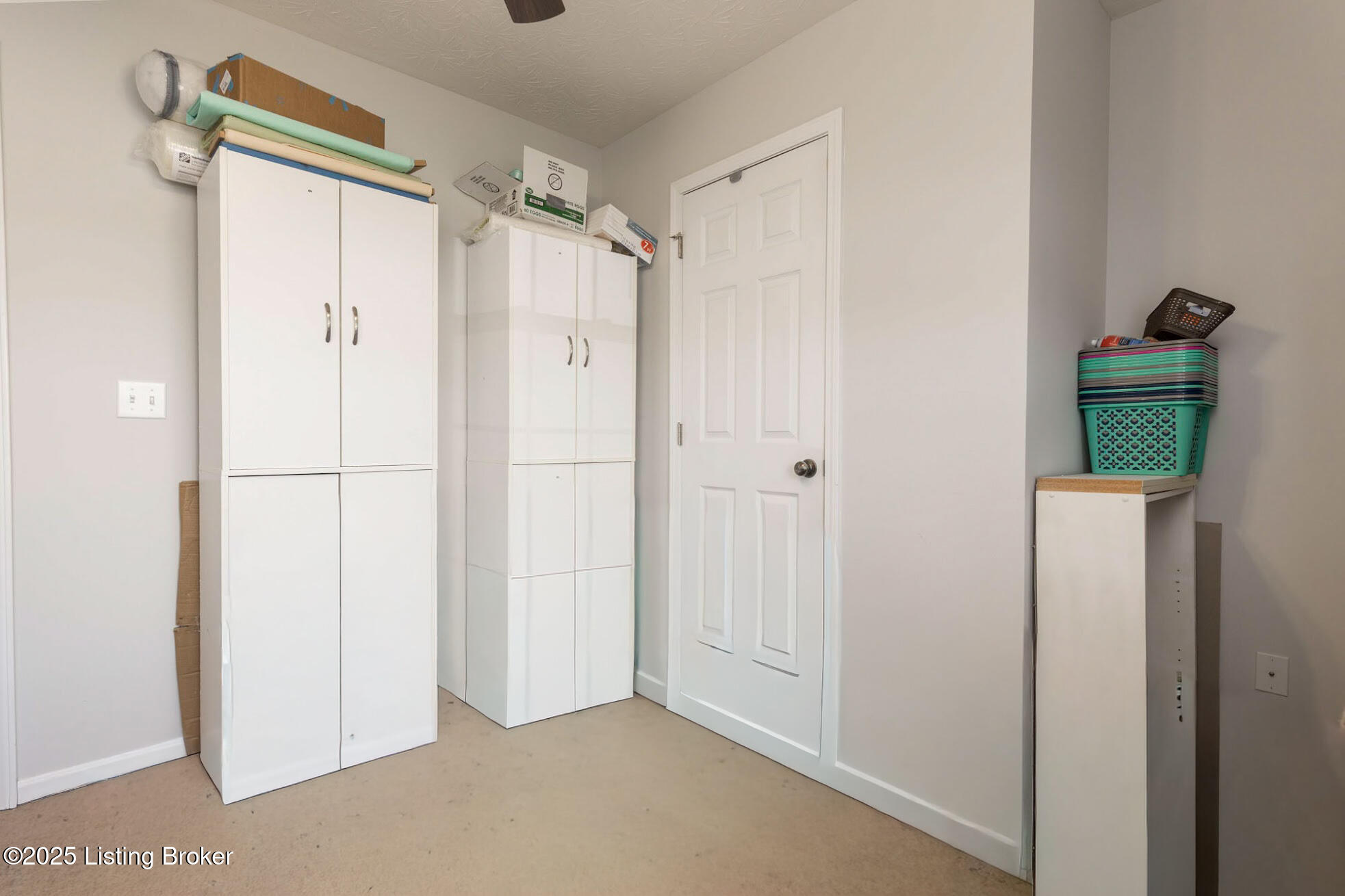 834 Tecumseh Dr