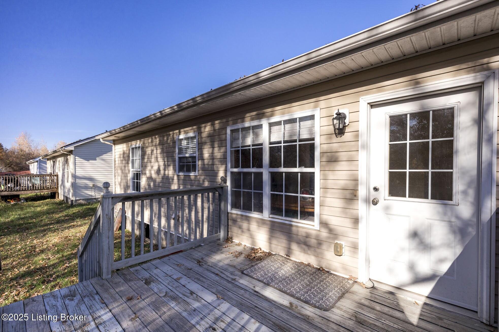 834 Tecumseh Dr