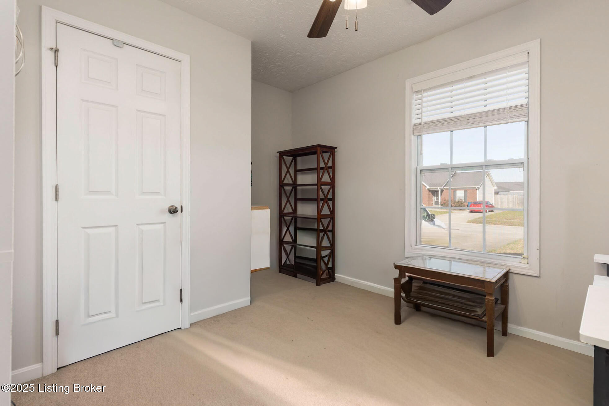 834 Tecumseh Dr