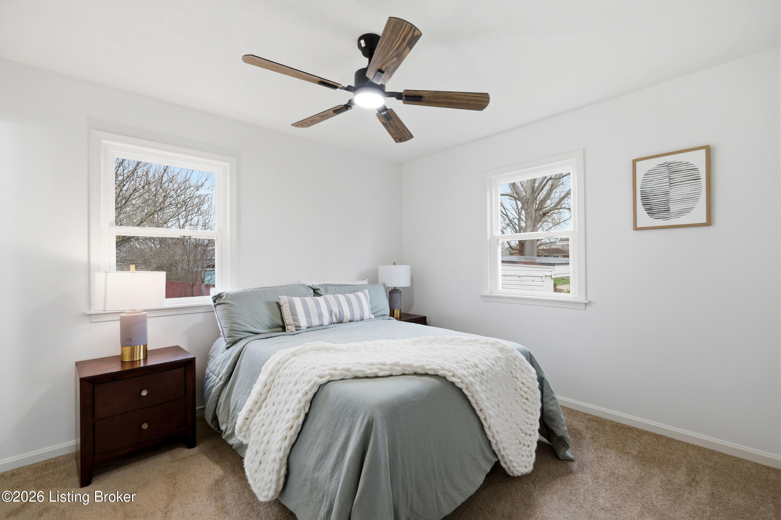 5009 Paramount Dr
