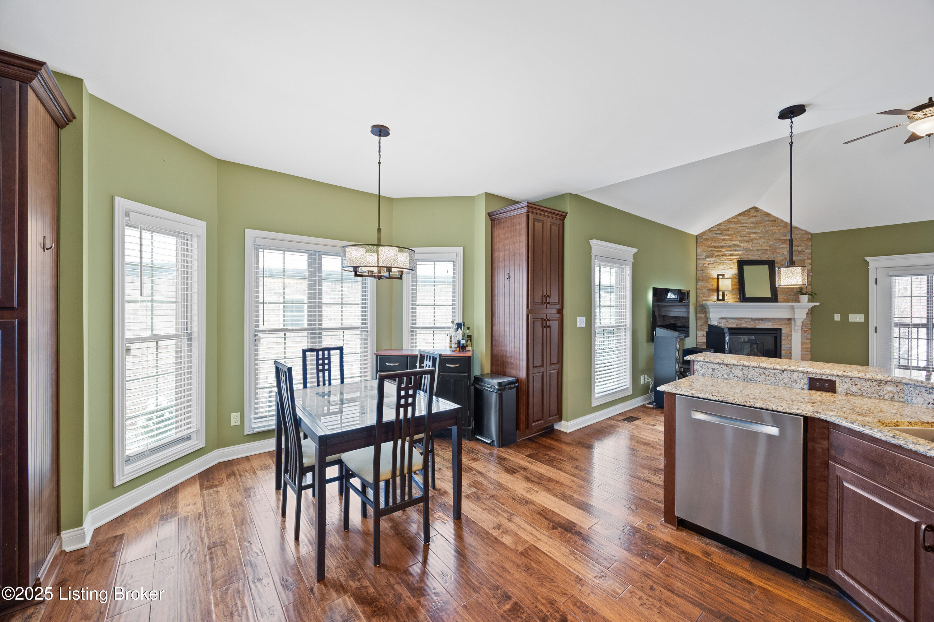 11101 Pebble Creek Dr