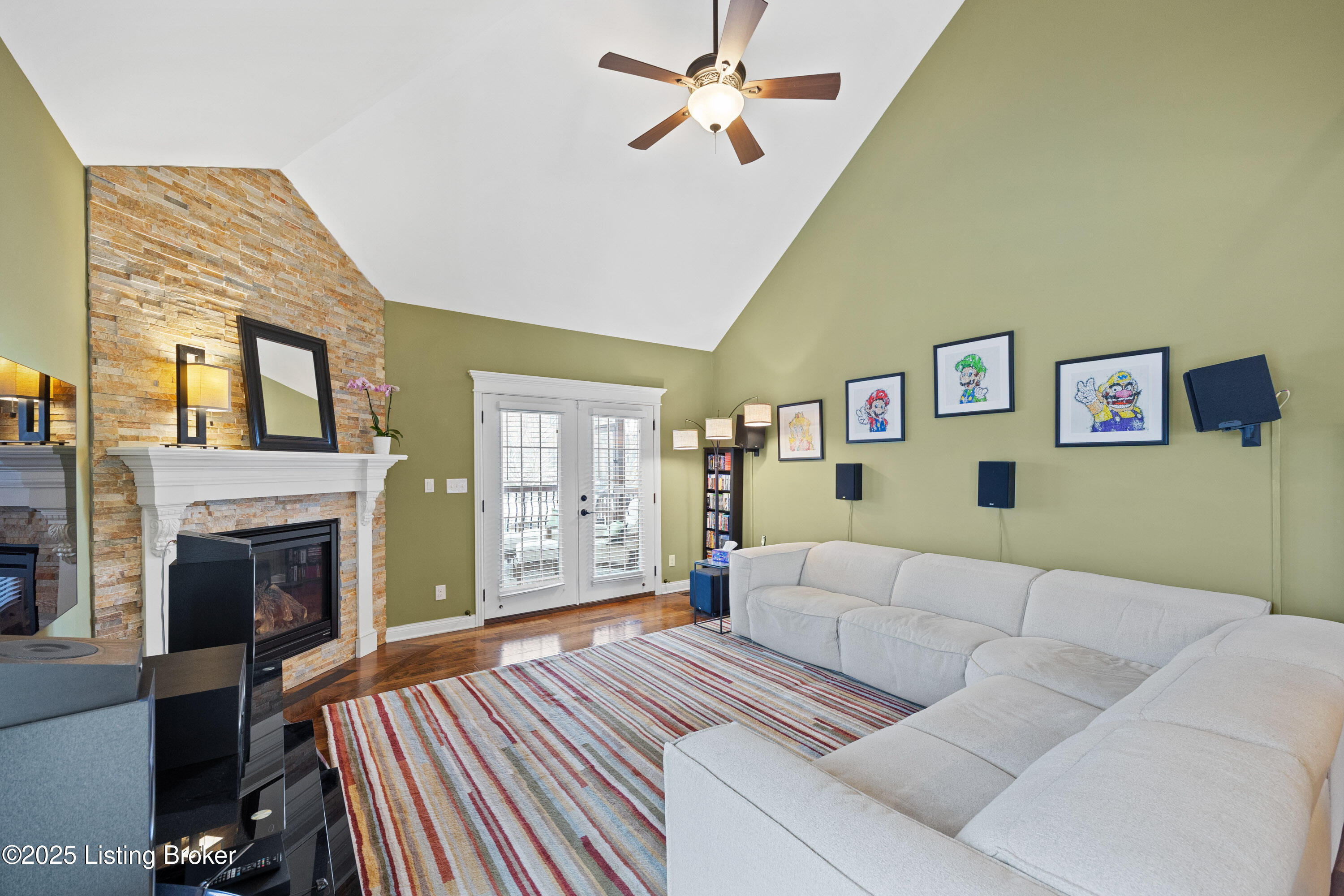11101 Pebble Creek Dr