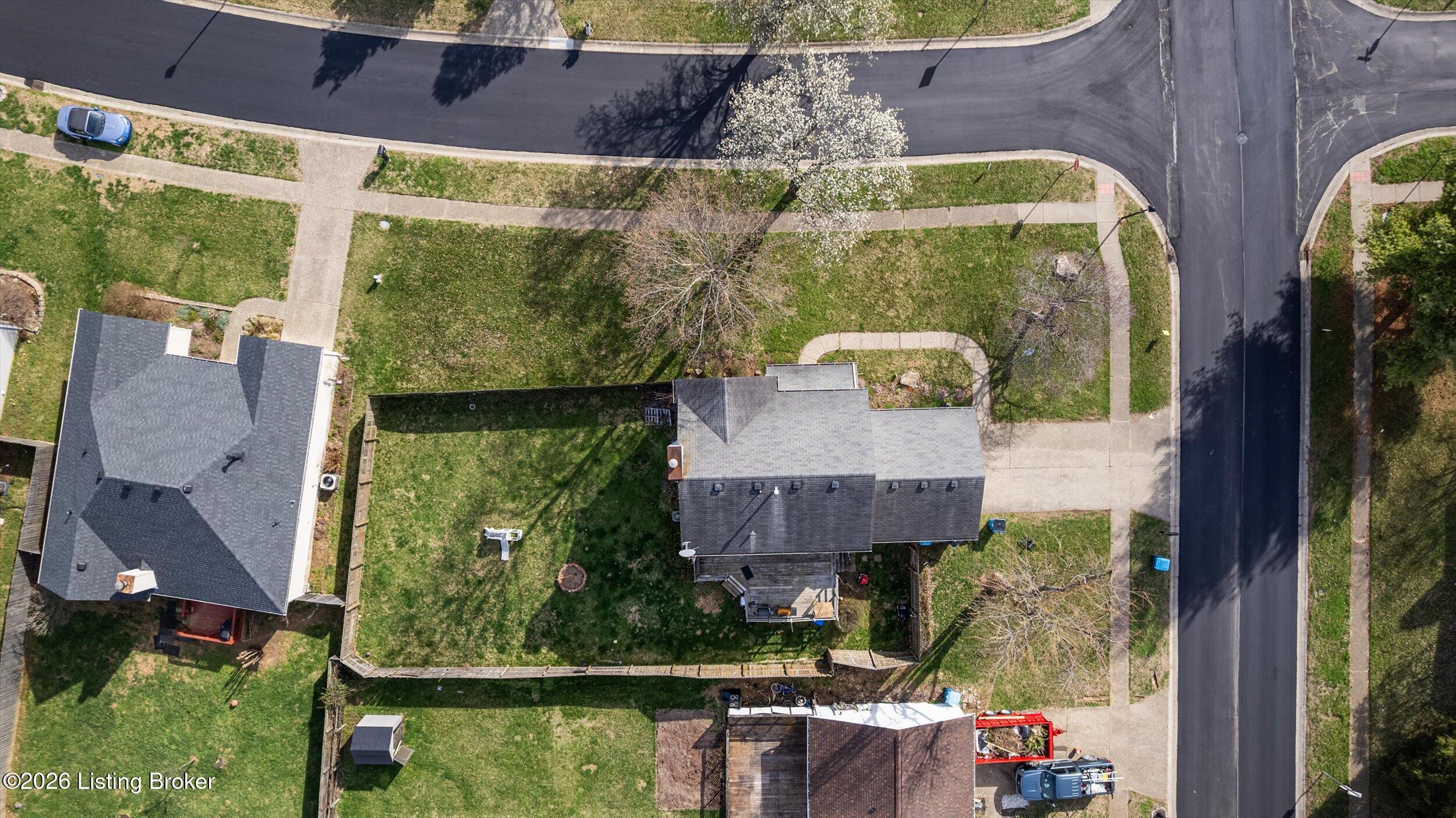 3817 Willowview Blvd
