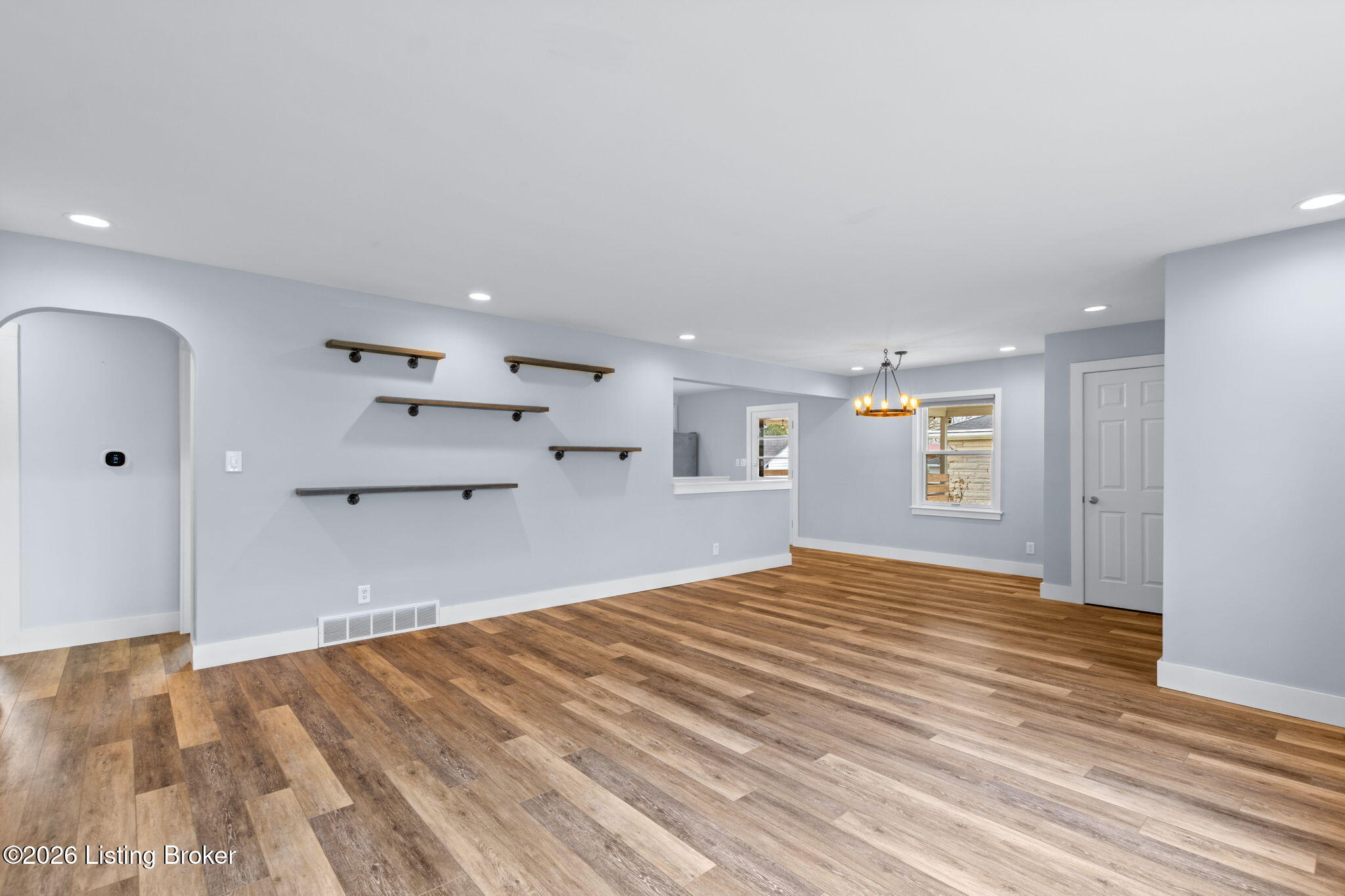 9103 Chenault Rd