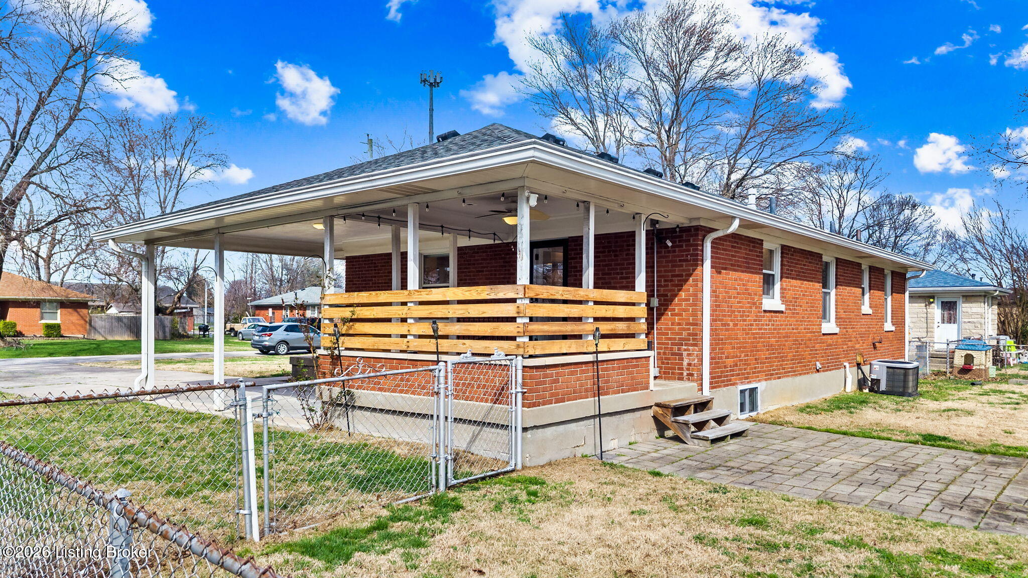 9103 Chenault Rd