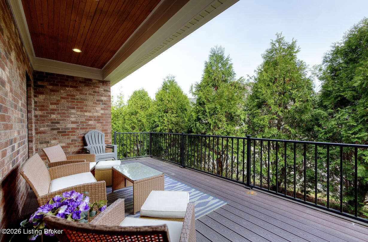 3103 Twin Creek Dr