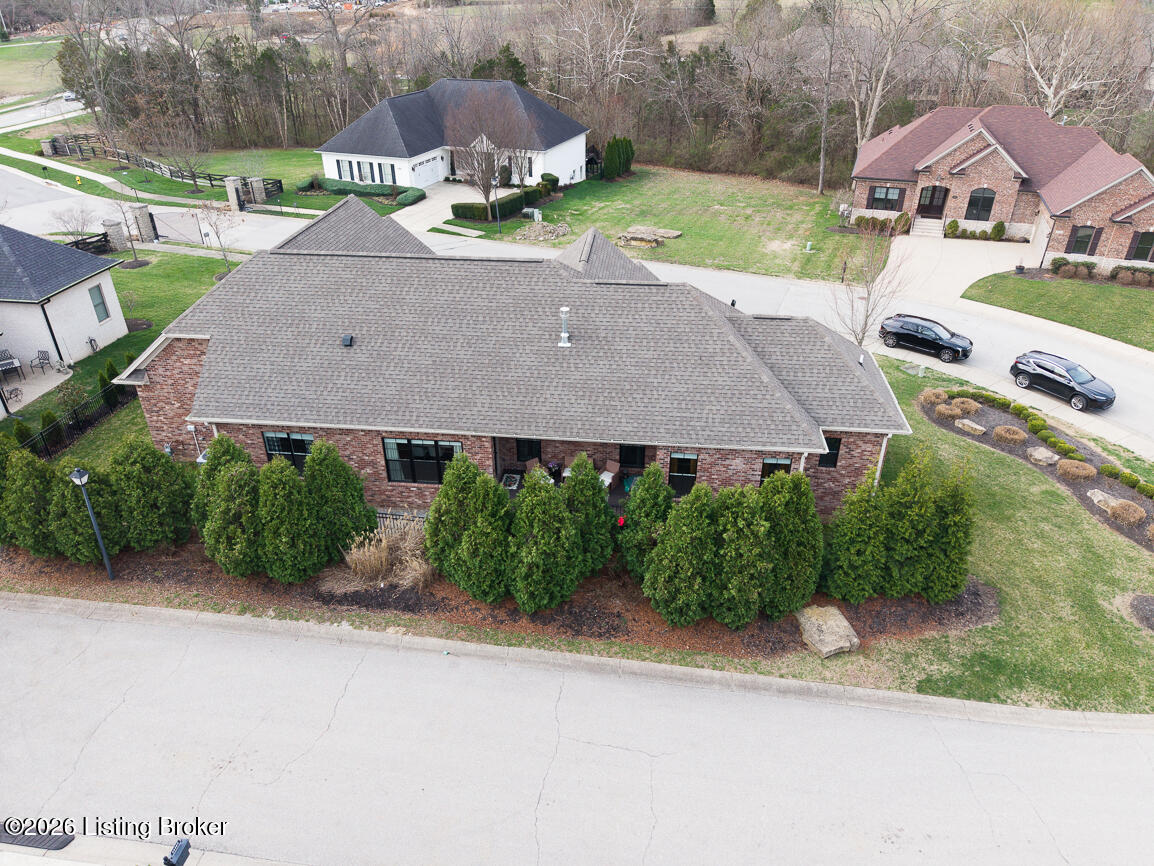 3103 Twin Creek Dr