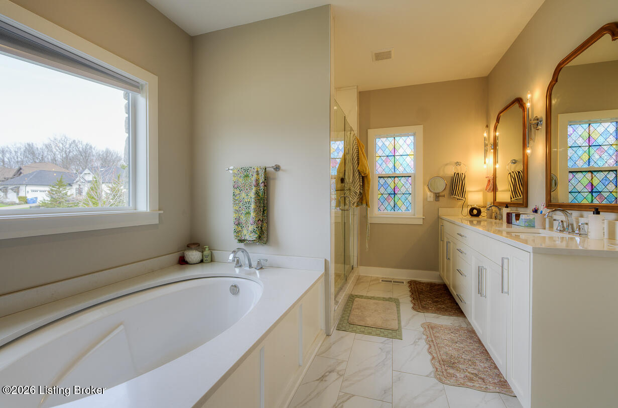 3103 Twin Creek Dr