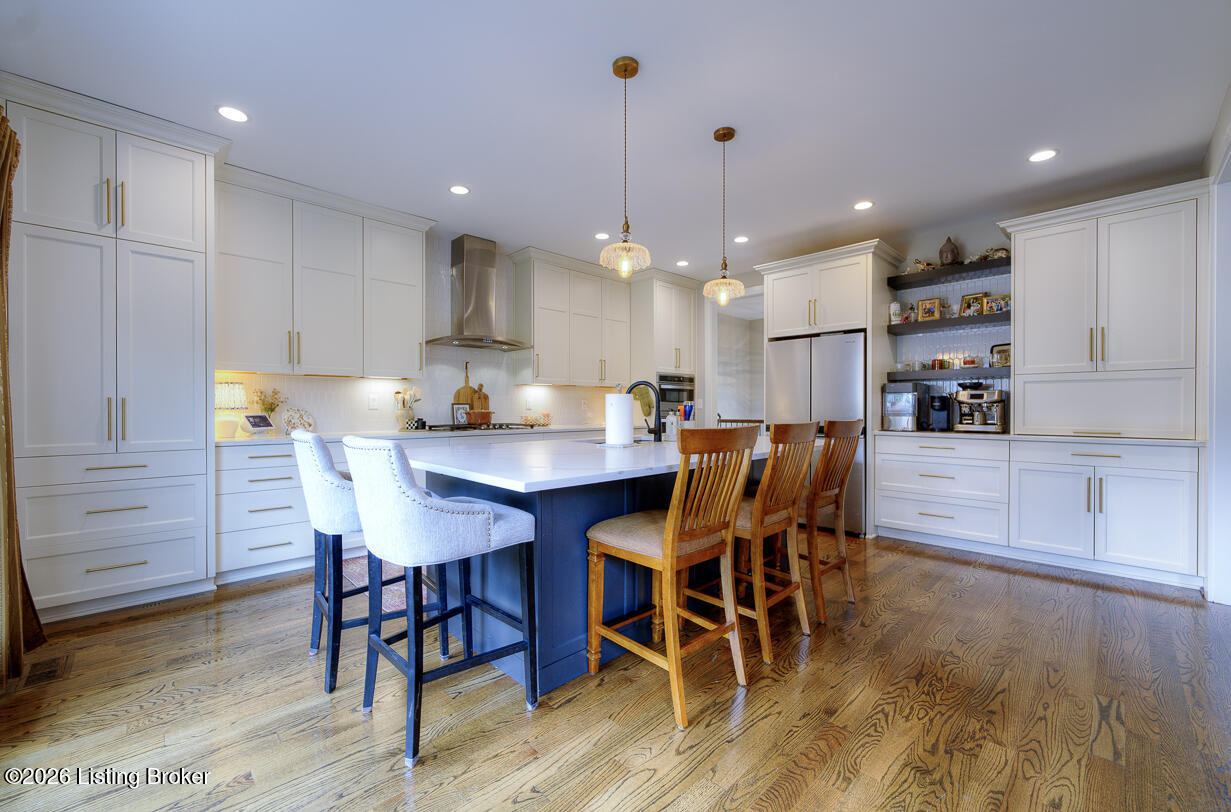 3103 Twin Creek Dr